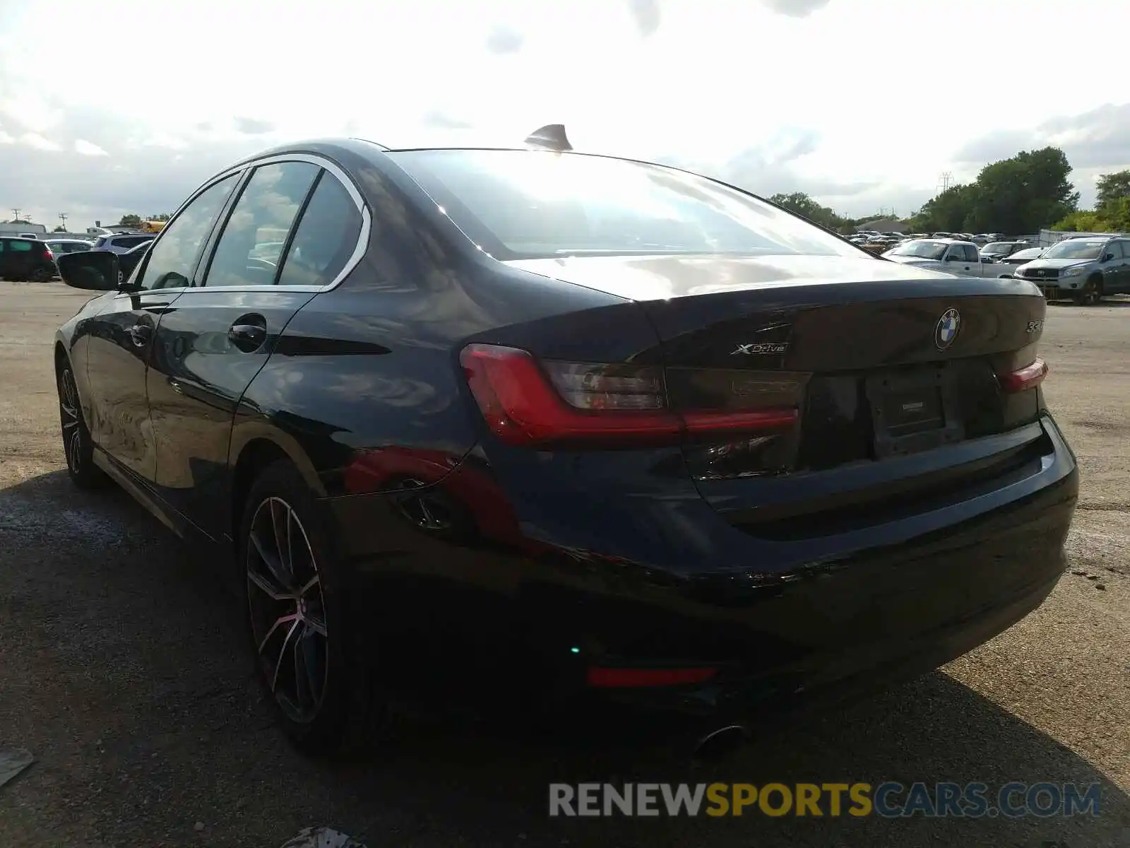 3 Photograph of a damaged car 3MW5R7J07L8B08786 BMW 3 SERIES 2020