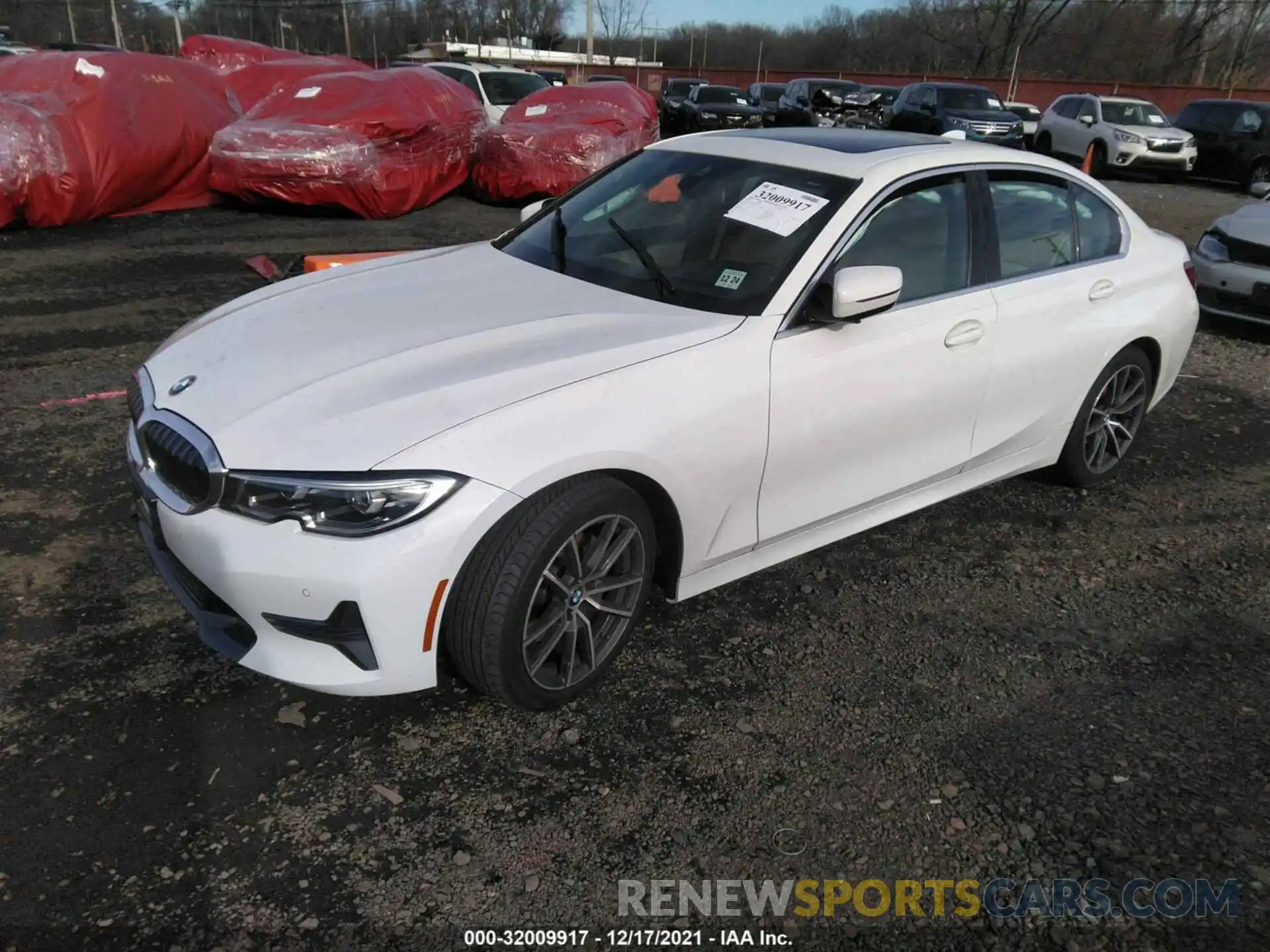 2 Photograph of a damaged car 3MW5R7J07L8B13213 BMW 3 SERIES 2020