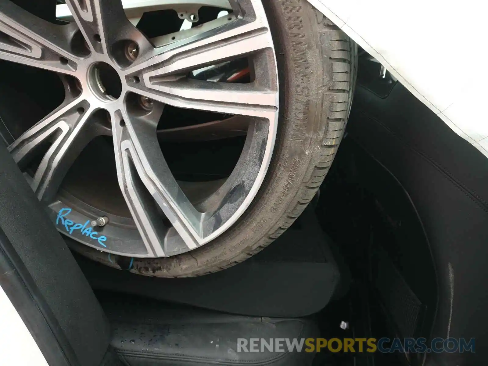 6 Фотография поврежденного автомобиля 3MW5R7J07L8B16032 BMW 3 SERIES 2020