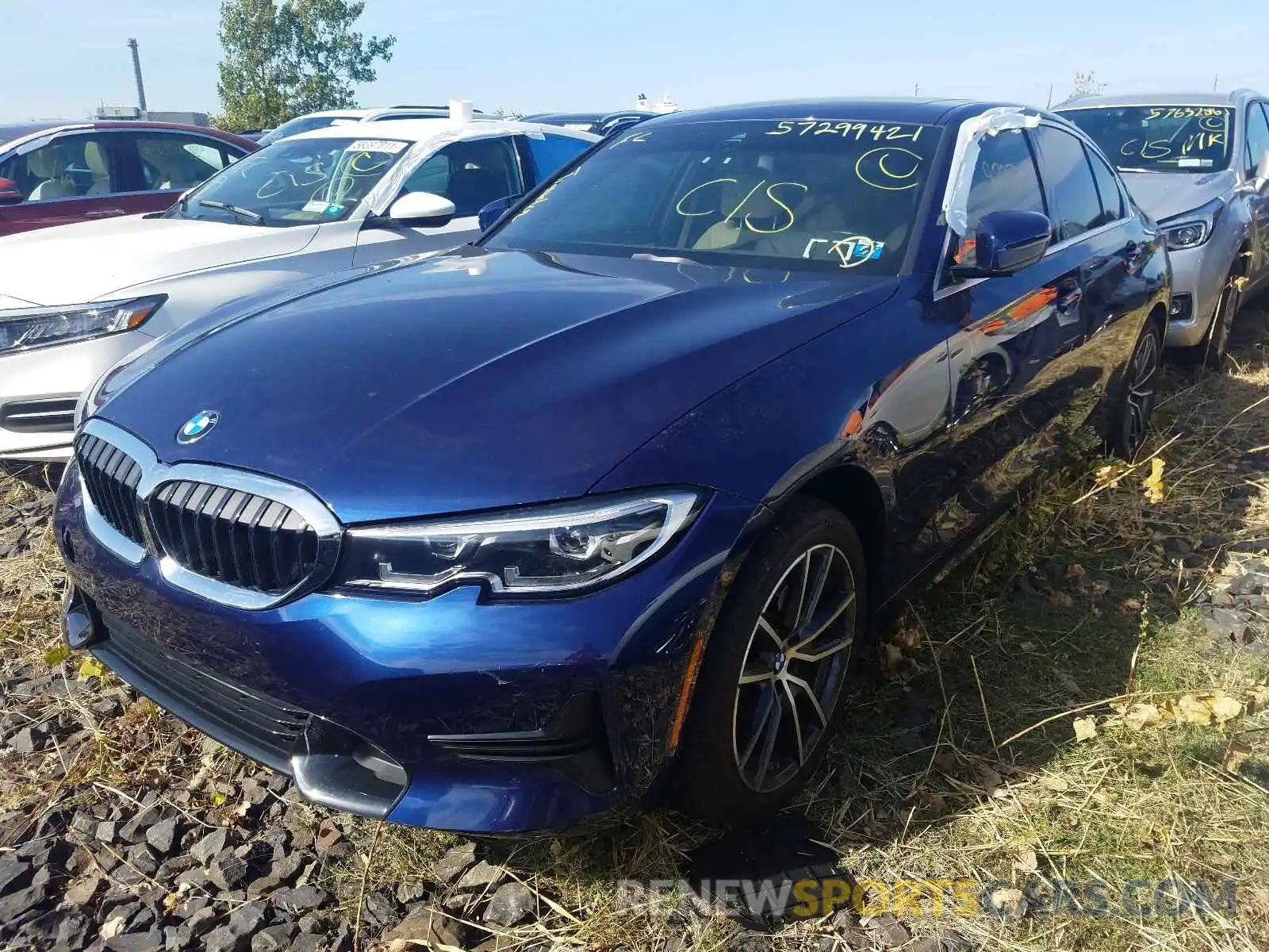 2 Photograph of a damaged car 3MW5R7J07L8B19027 BMW 3 SERIES 2020