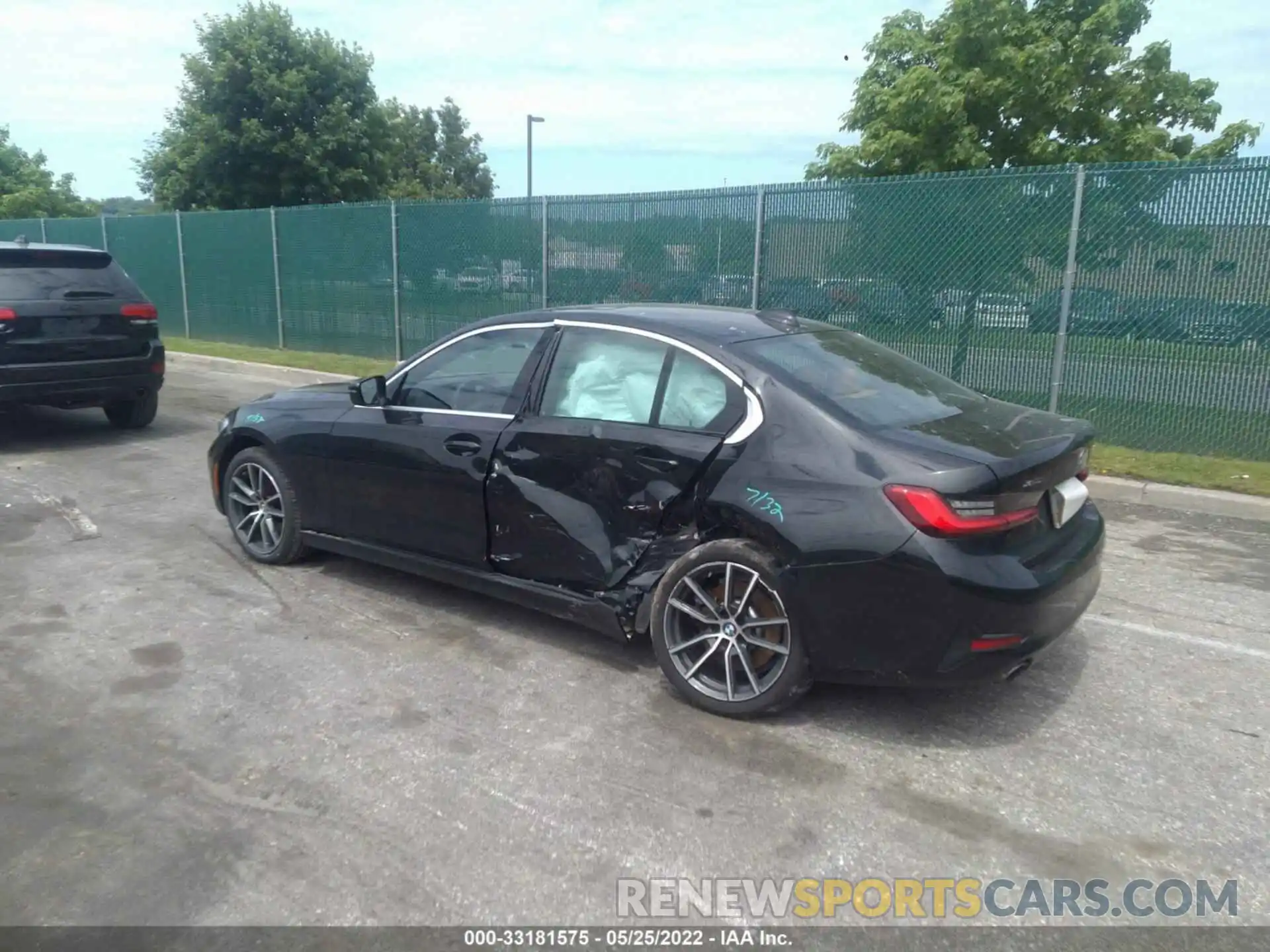 3 Photograph of a damaged car 3MW5R7J07L8B19030 BMW 3 SERIES 2020