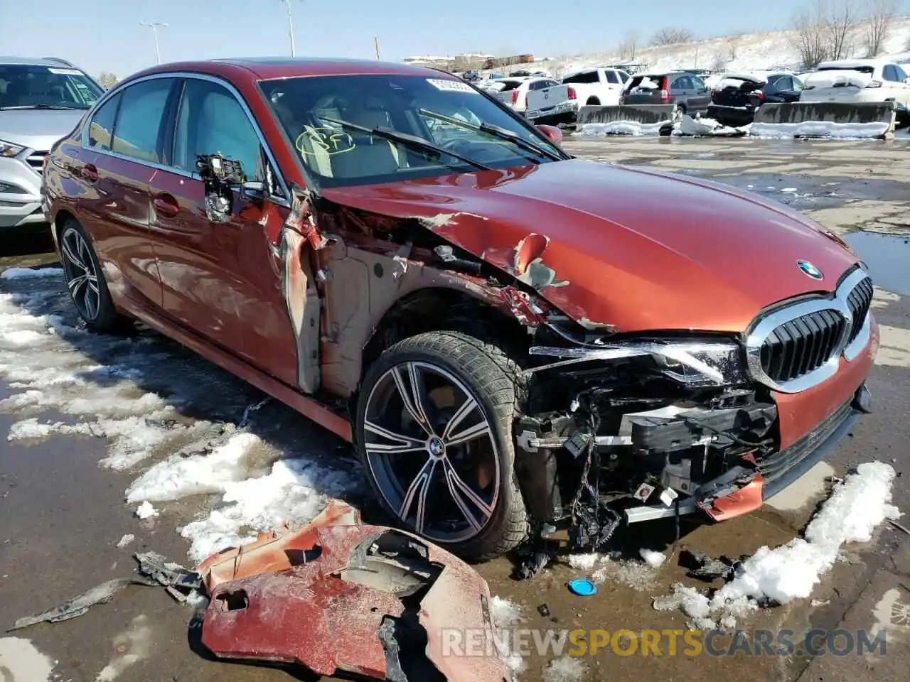 1 Photograph of a damaged car 3MW5R7J07L8B37995 BMW 3 SERIES 2020