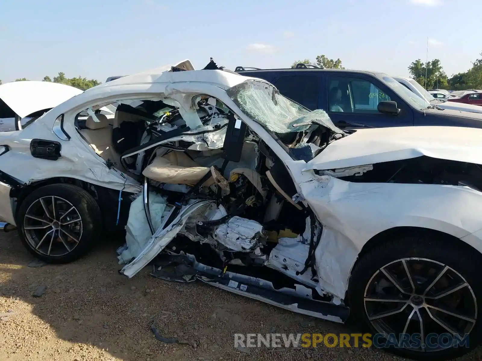 9 Фотография поврежденного автомобиля 3MW5R7J07L8B38208 BMW 3 SERIES 2020