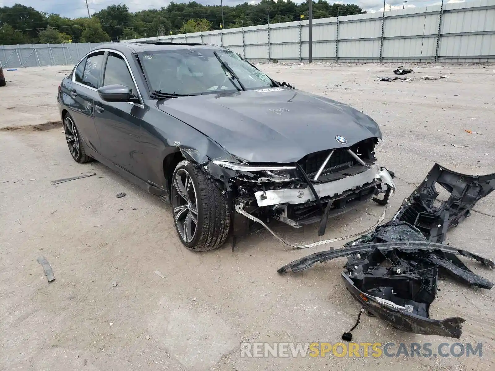 1 Photograph of a damaged car 3MW5R7J07L8B41402 BMW 3 SERIES 2020