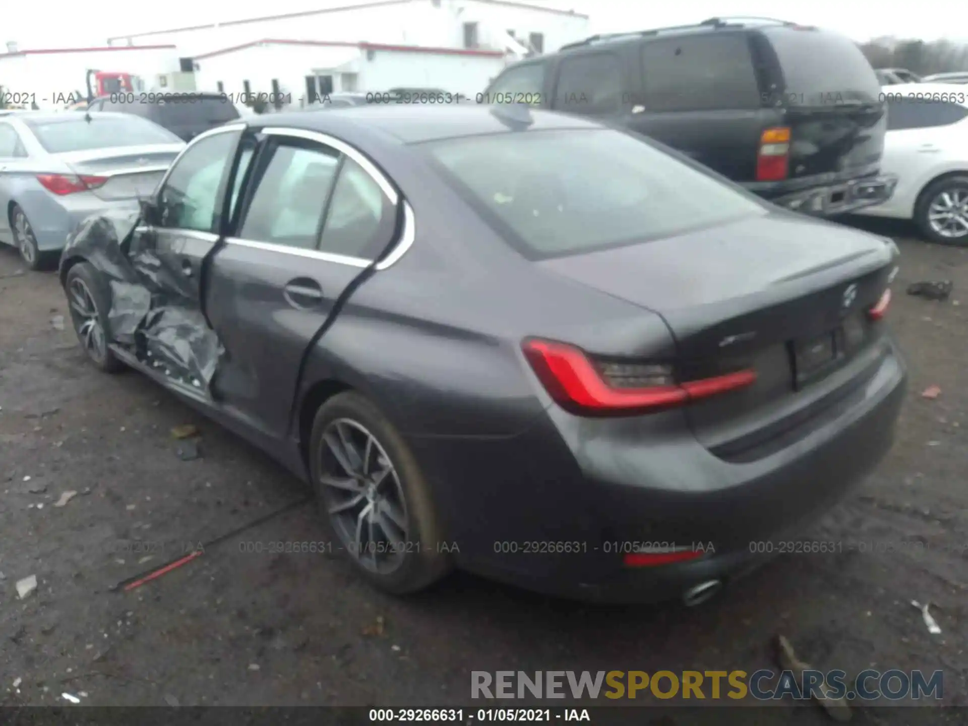 3 Photograph of a damaged car 3MW5R7J08L8B07761 BMW 3 SERIES 2020