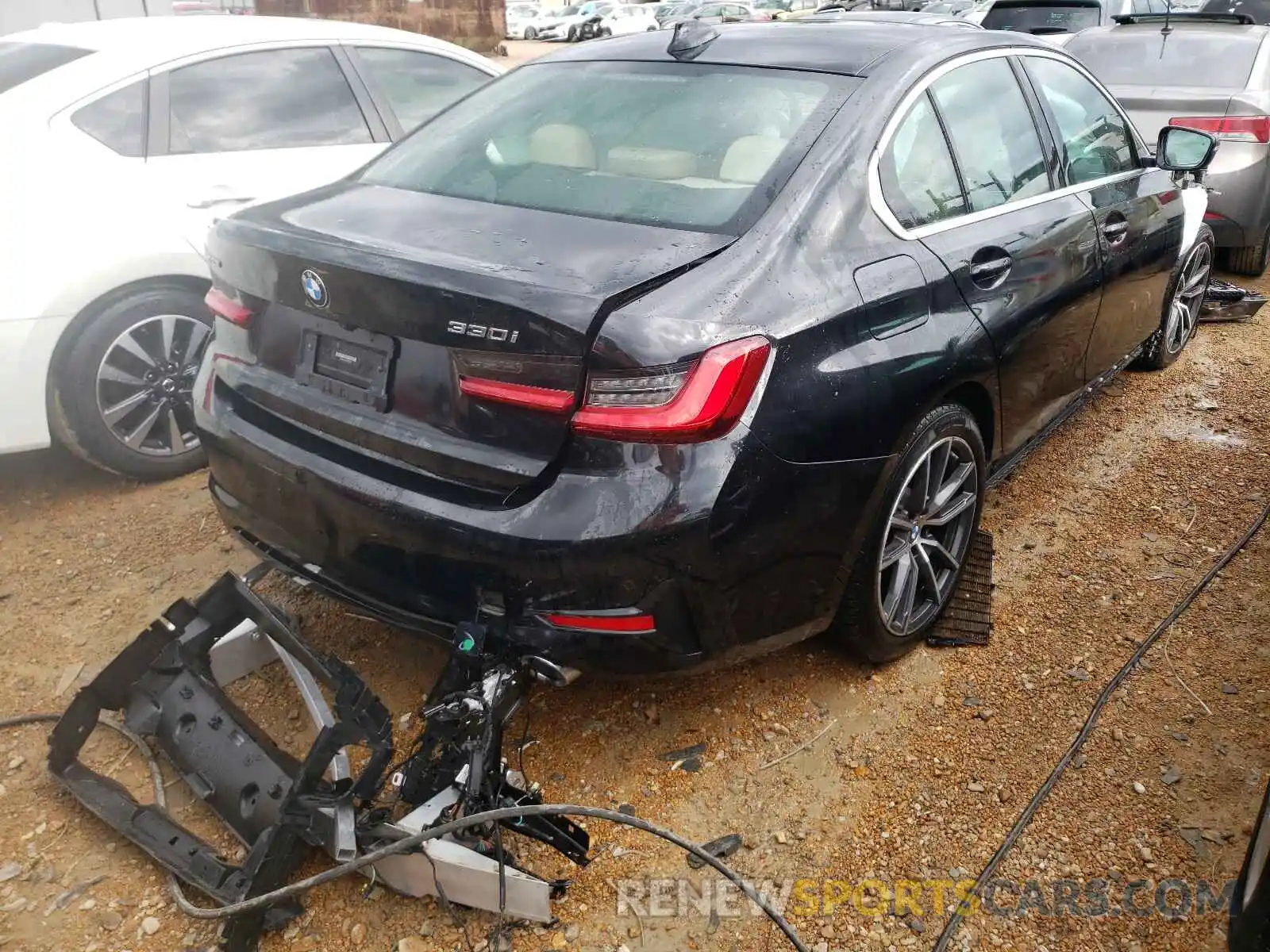 4 Photograph of a damaged car 3MW5R7J08L8B16783 BMW 3 SERIES 2020