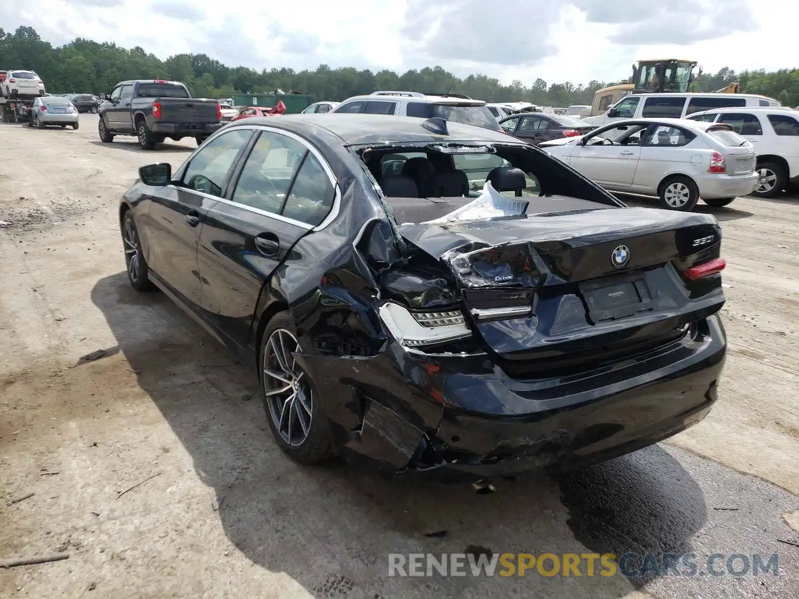 3 Photograph of a damaged car 3MW5R7J08L8B20087 BMW 3 SERIES 2020