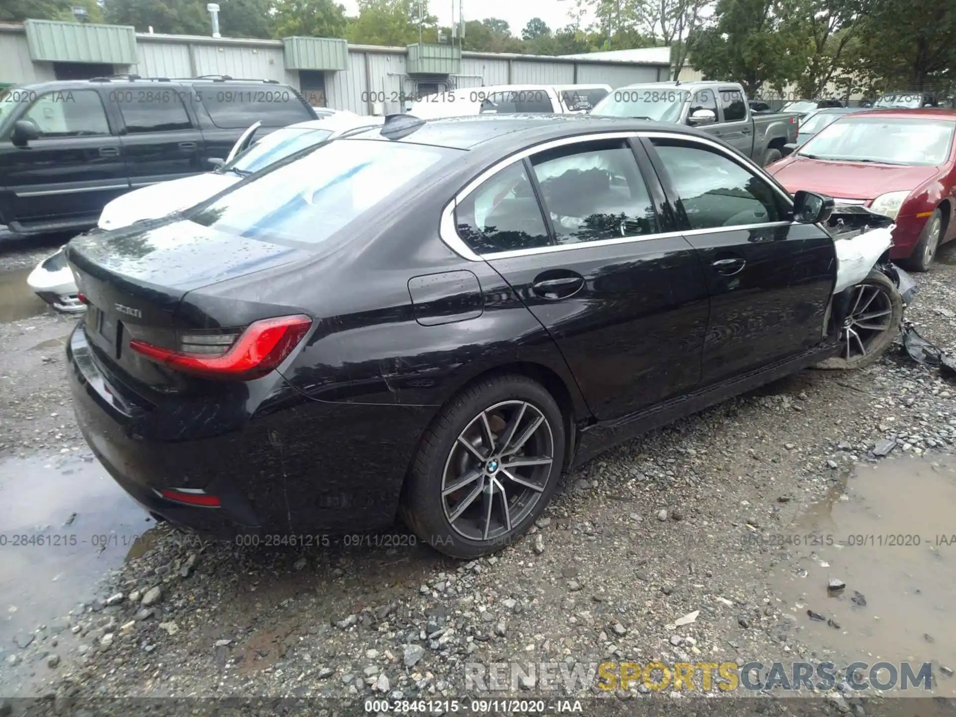 4 Photograph of a damaged car 3MW5R7J08L8B21126 BMW 3 SERIES 2020