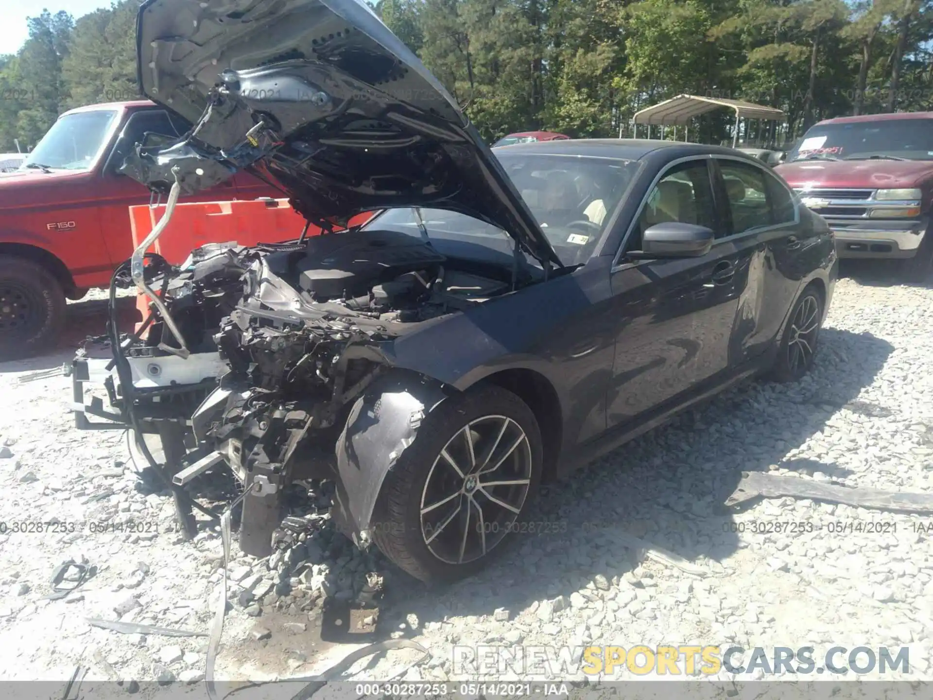 2 Photograph of a damaged car 3MW5R7J08L8B22793 BMW 3 SERIES 2020