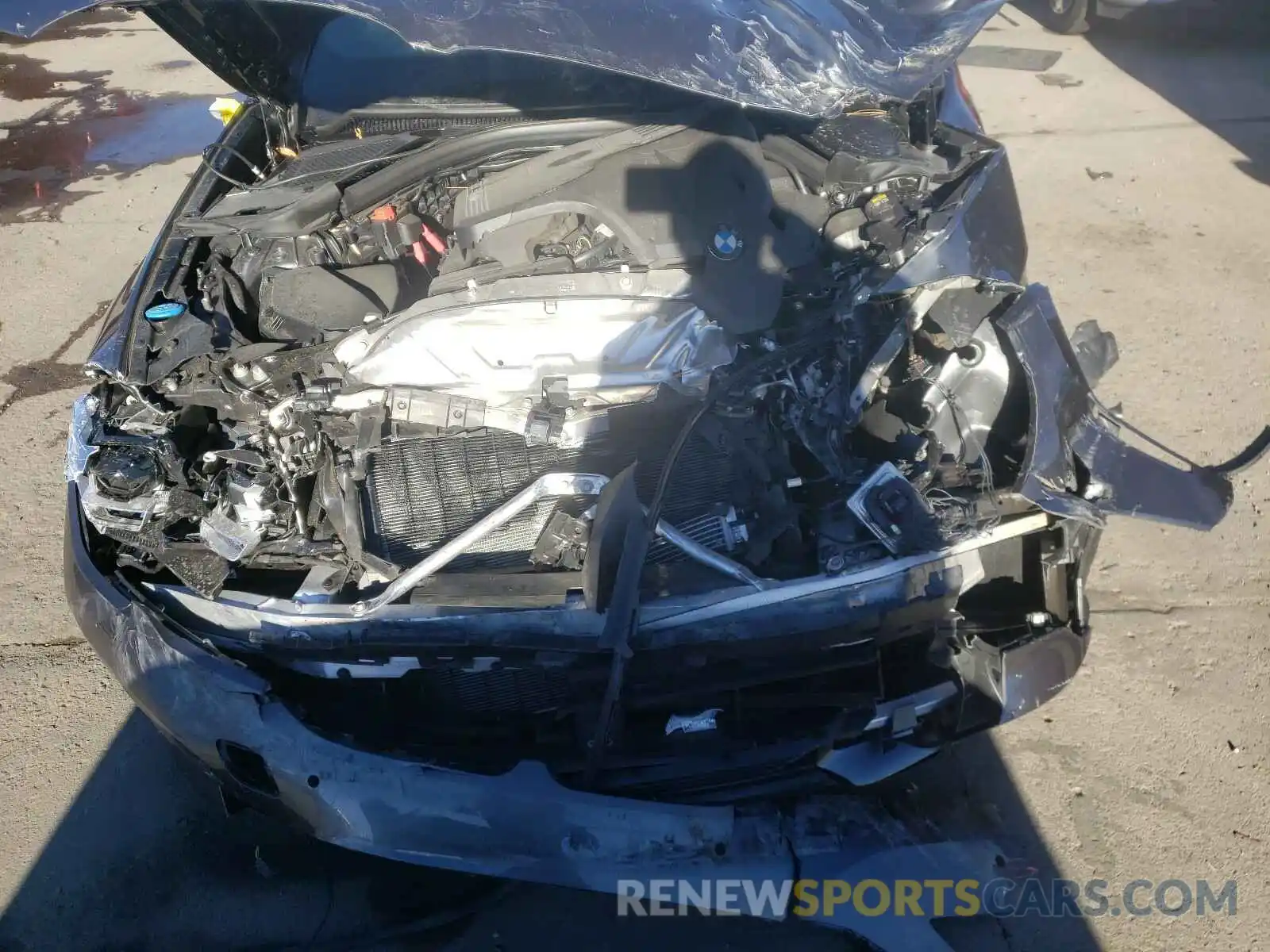 7 Photograph of a damaged car 3MW5R7J08L8B35558 BMW 3 SERIES 2020