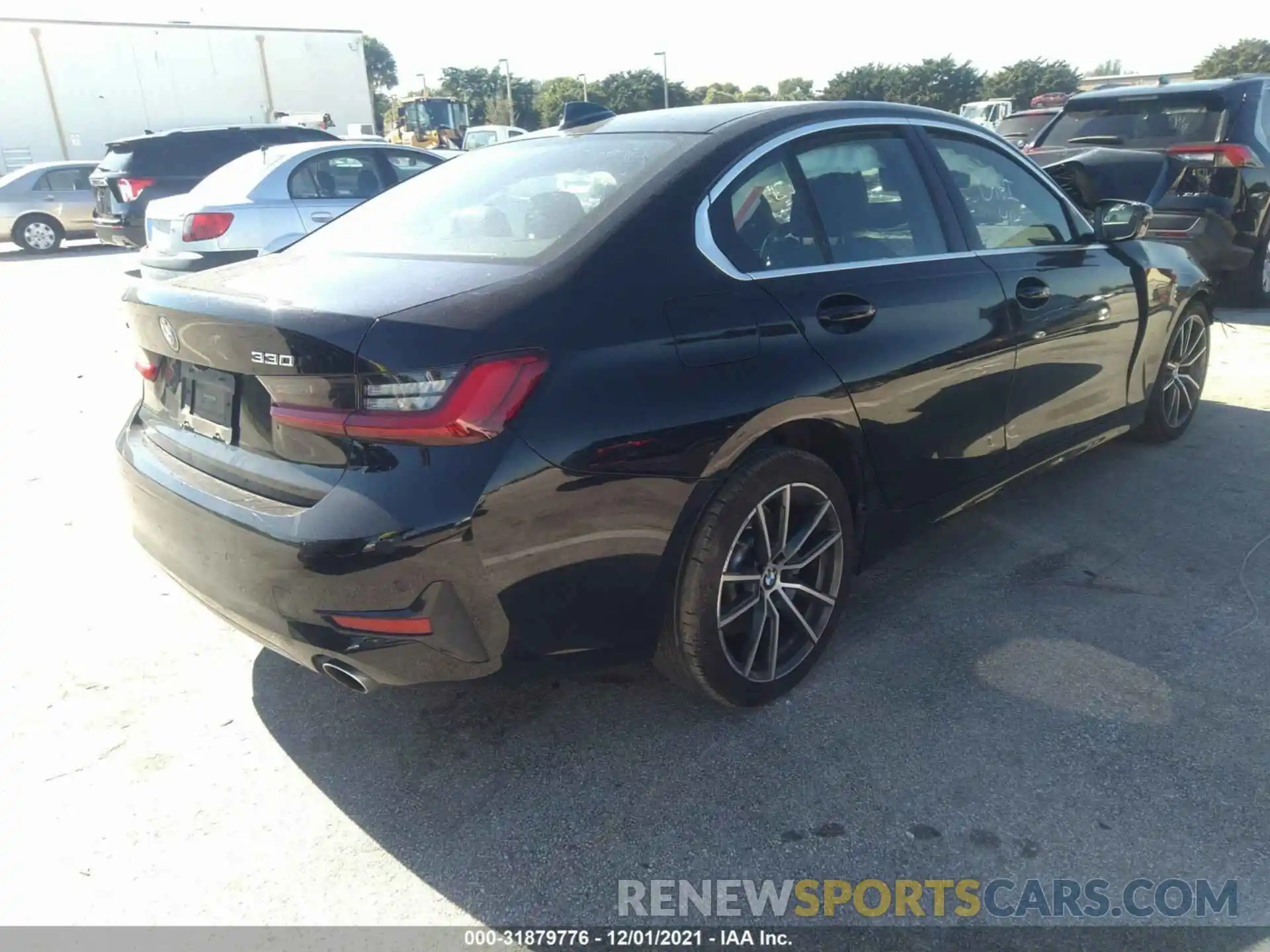 4 Photograph of a damaged car 3MW5R7J09L8B05498 BMW 3 SERIES 2020