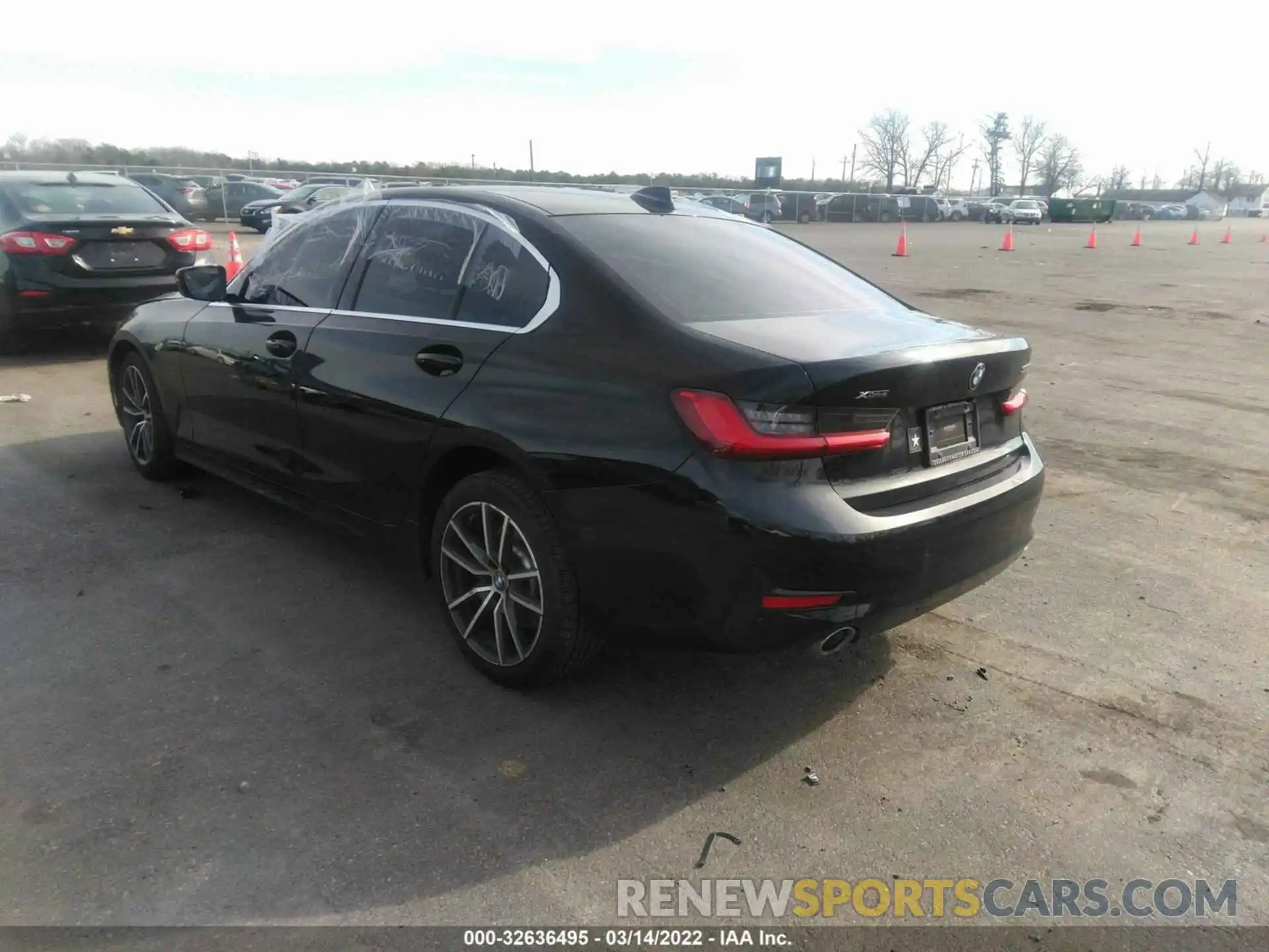 3 Photograph of a damaged car 3MW5R7J09L8B15867 BMW 3 SERIES 2020