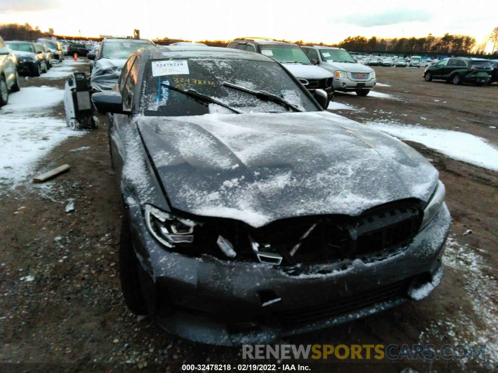 6 Photograph of a damaged car 3MW5R7J09L8B19708 BMW 3 SERIES 2020