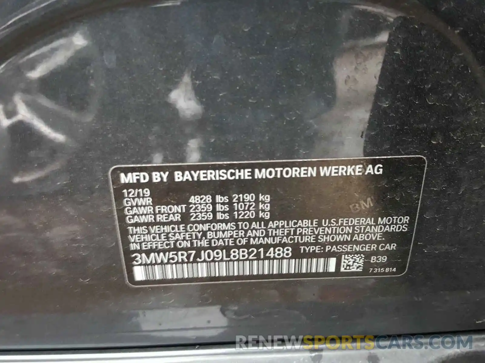 10 Photograph of a damaged car 3MW5R7J09L8B21488 BMW 3 SERIES 2020
