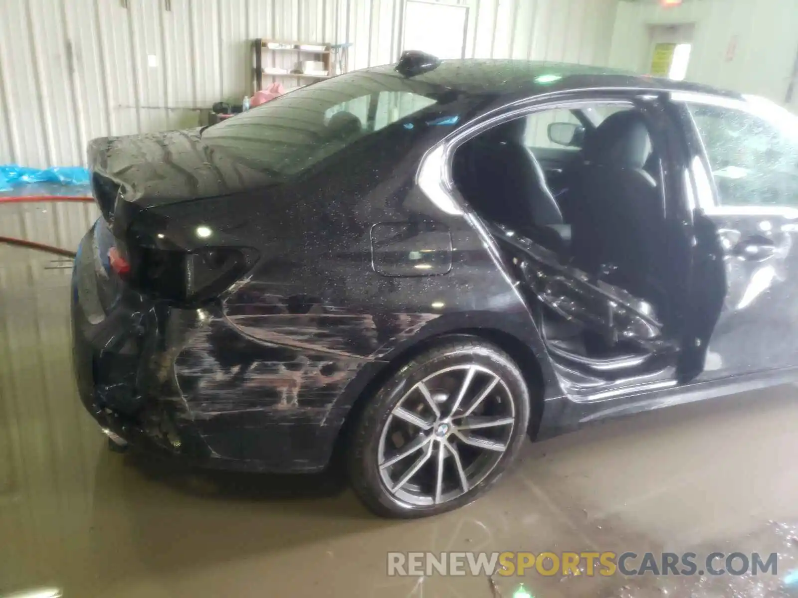 9 Фотография поврежденного автомобиля 3MW5R7J09L8B22737 BMW 3 SERIES 2020