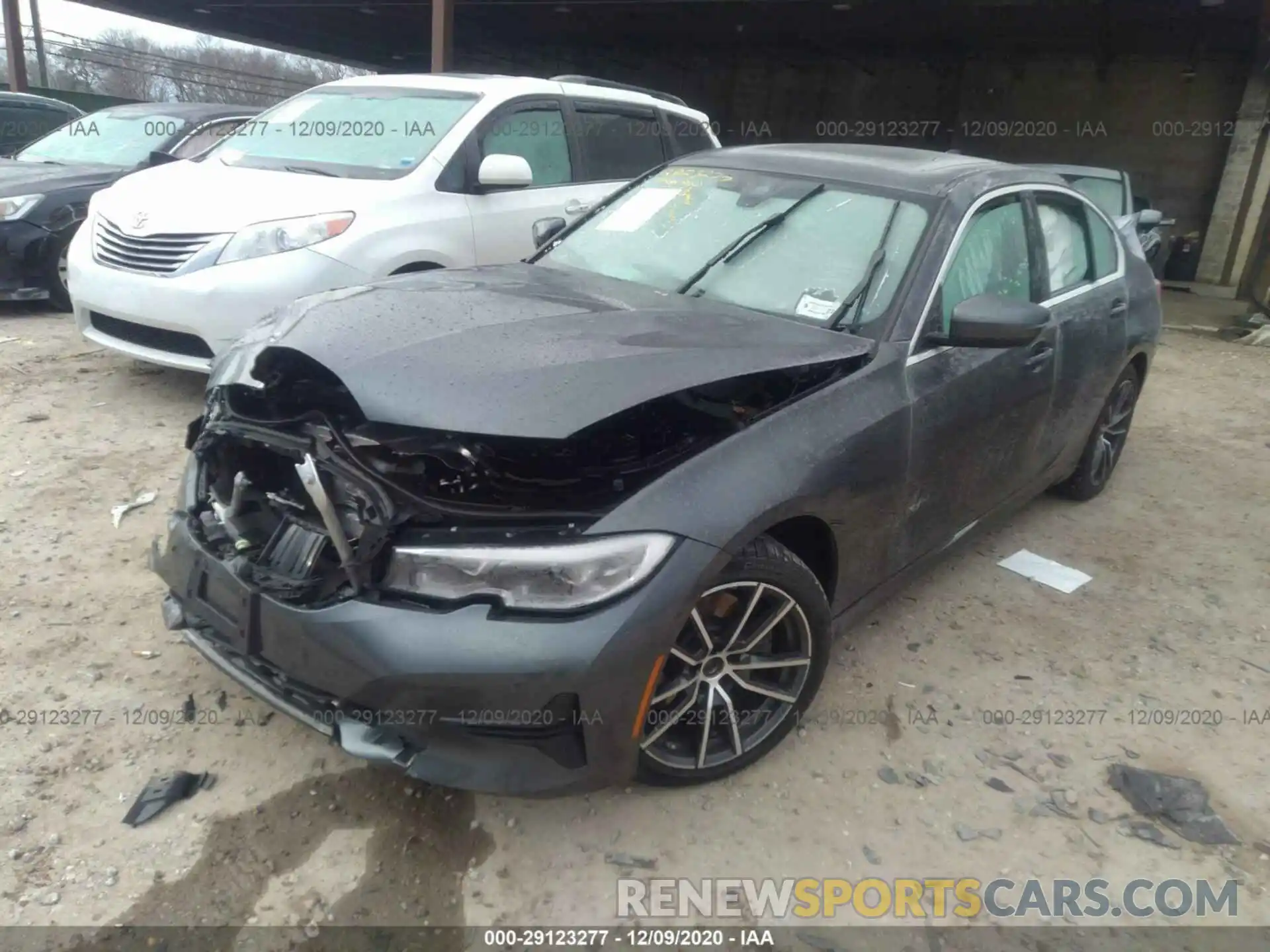 2 Photograph of a damaged car 3MW5R7J0XL8B16574 BMW 3 SERIES 2020