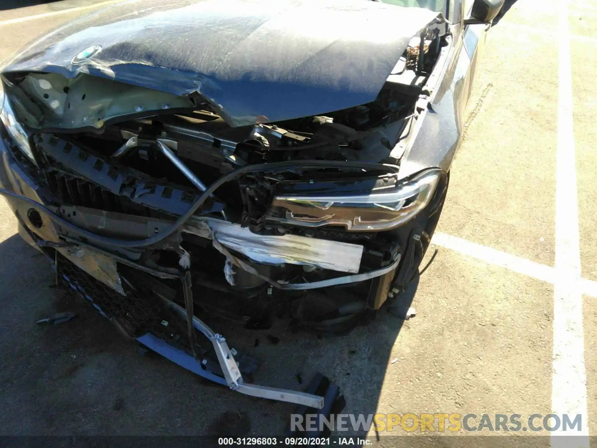 6 Photograph of a damaged car 3MW5U7J00L8B24942 BMW 3 SERIES 2020