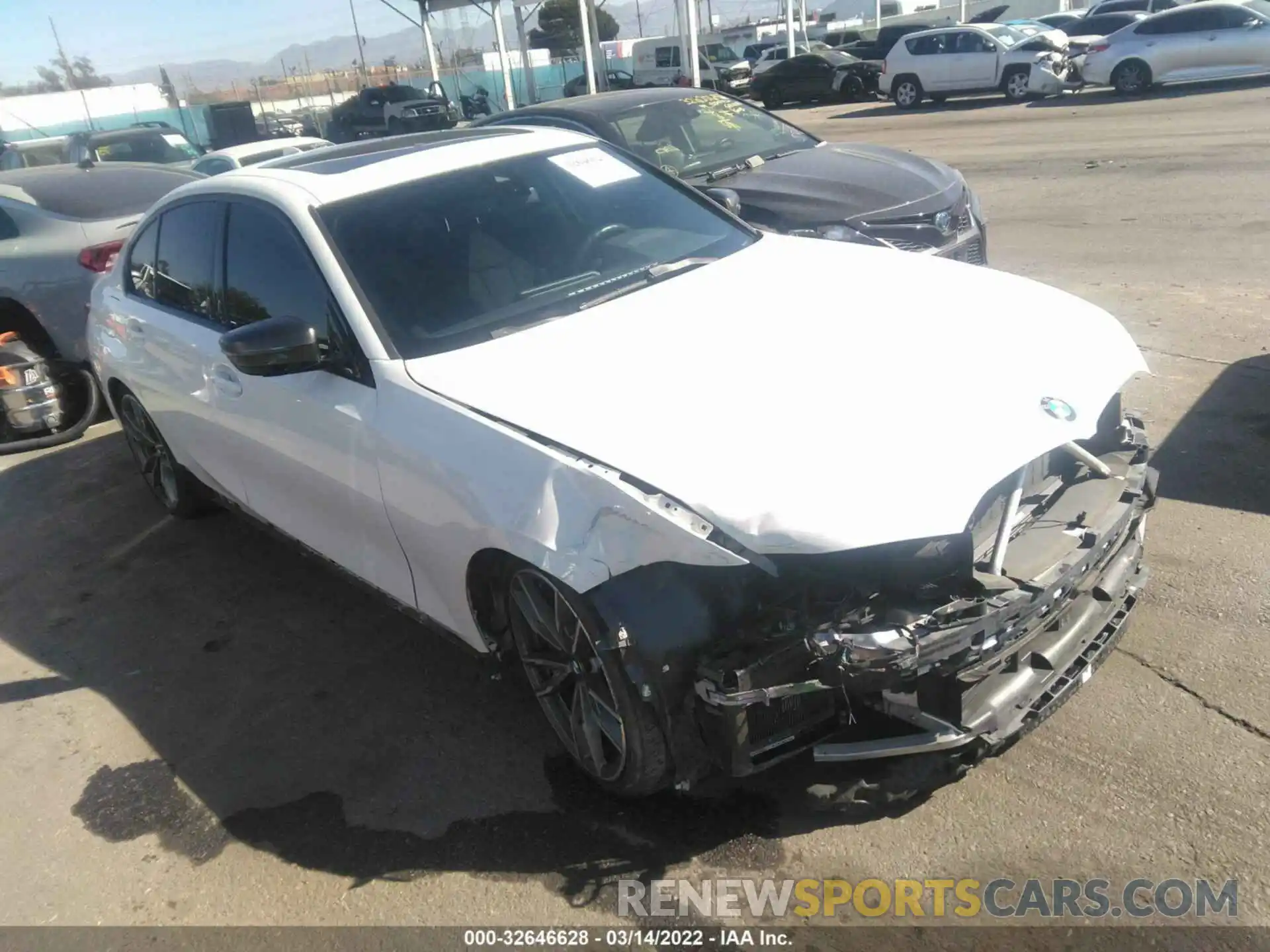 1 Photograph of a damaged car 3MW5U7J06L8B28428 BMW 3 SERIES 2020