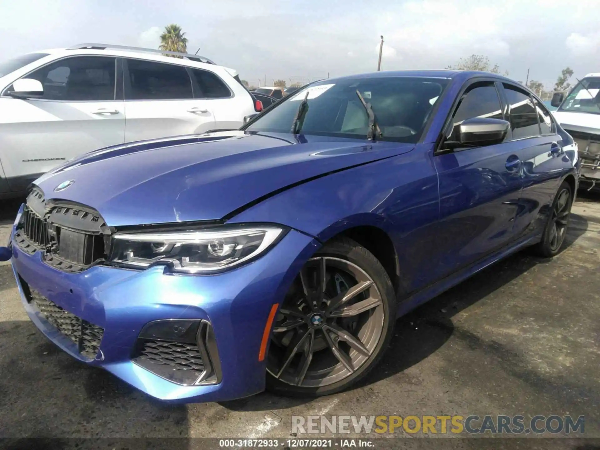 2 Photograph of a damaged car 3MW5U7J07L8B31919 BMW 3 SERIES 2020