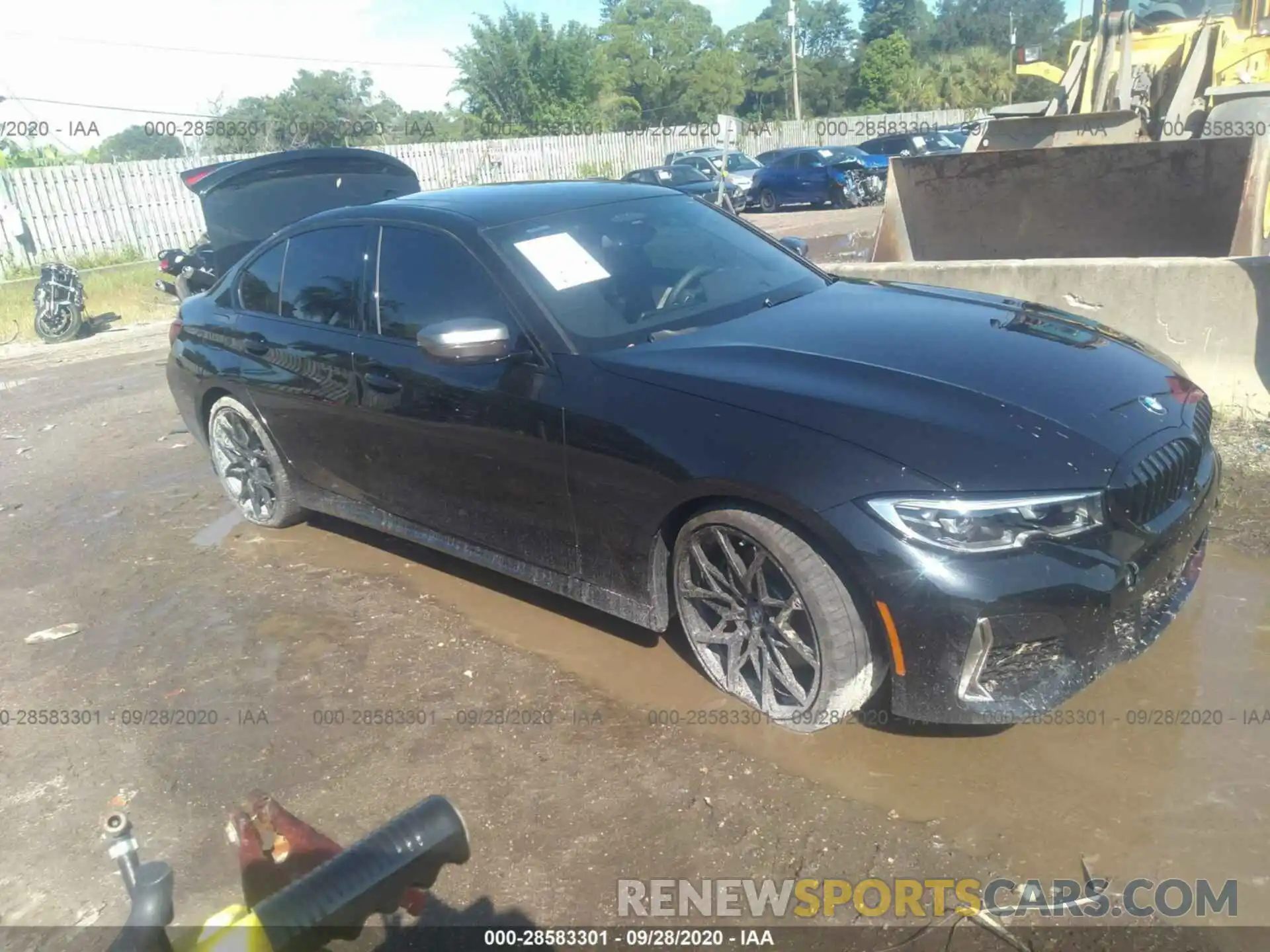 1 Photograph of a damaged car 3MW5U7J09L8B26639 BMW 3 SERIES 2020