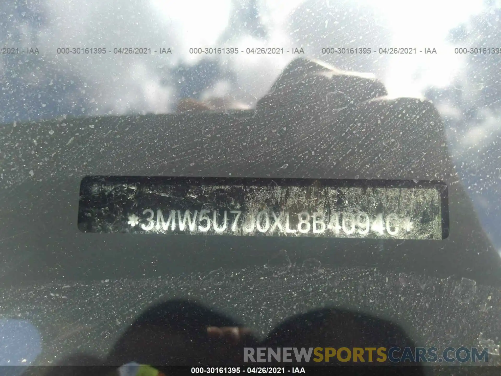 9 Photograph of a damaged car 3MW5U7J0XL8B40940 BMW 3 SERIES 2020