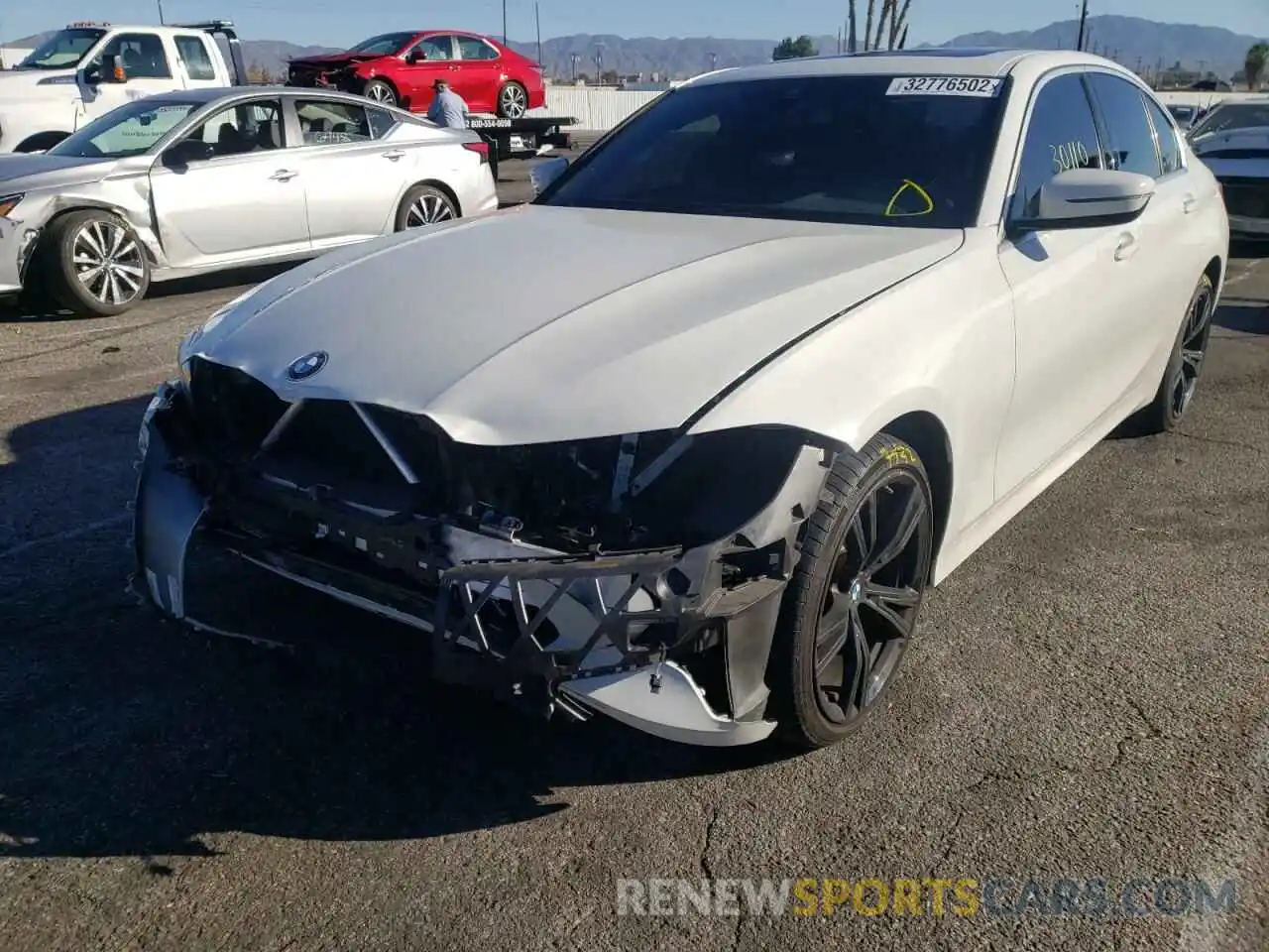 2 Photograph of a damaged car WBA5R1C00LFH49055 BMW 3 SERIES 2020