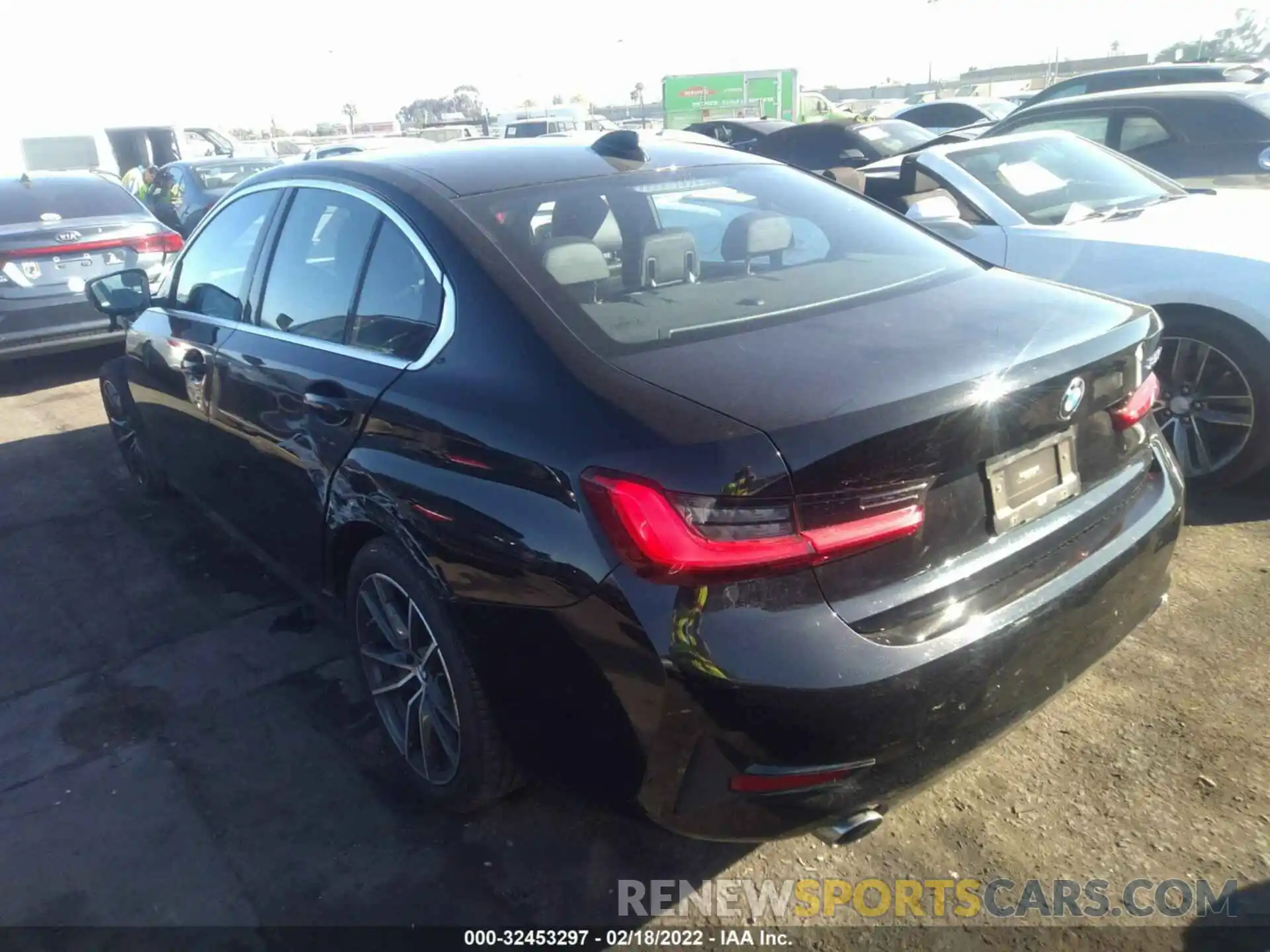 3 Photograph of a damaged car WBA5R1C00LFH52697 BMW 3 SERIES 2020