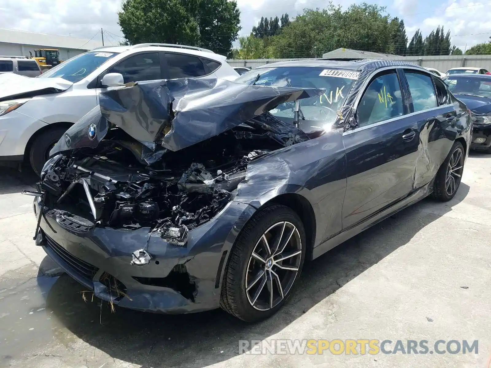 2 Фотография поврежденного автомобиля WBA5R1C03LFH35635 BMW 3 SERIES 2020