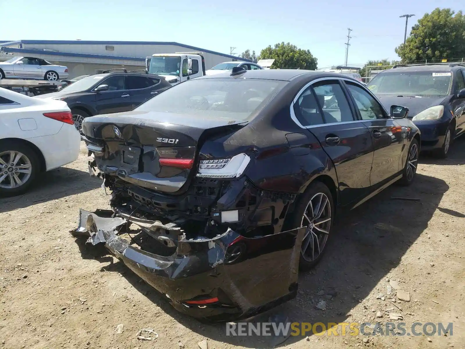 4 Photograph of a damaged car WBA5R1C03LFH48689 BMW 3 SERIES 2020