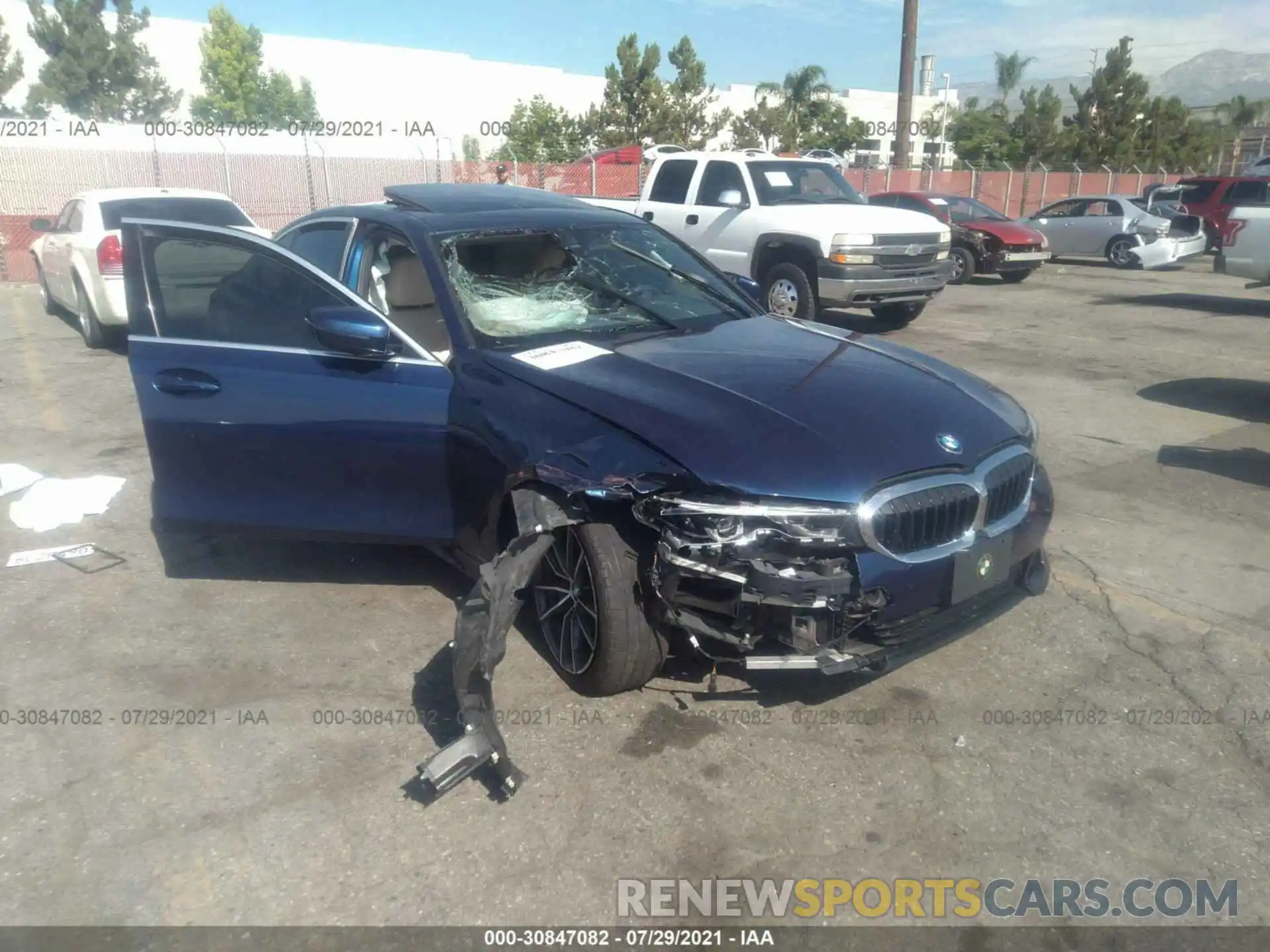 6 Photograph of a damaged car WBA5R1C03LFH49440 BMW 3 SERIES 2020