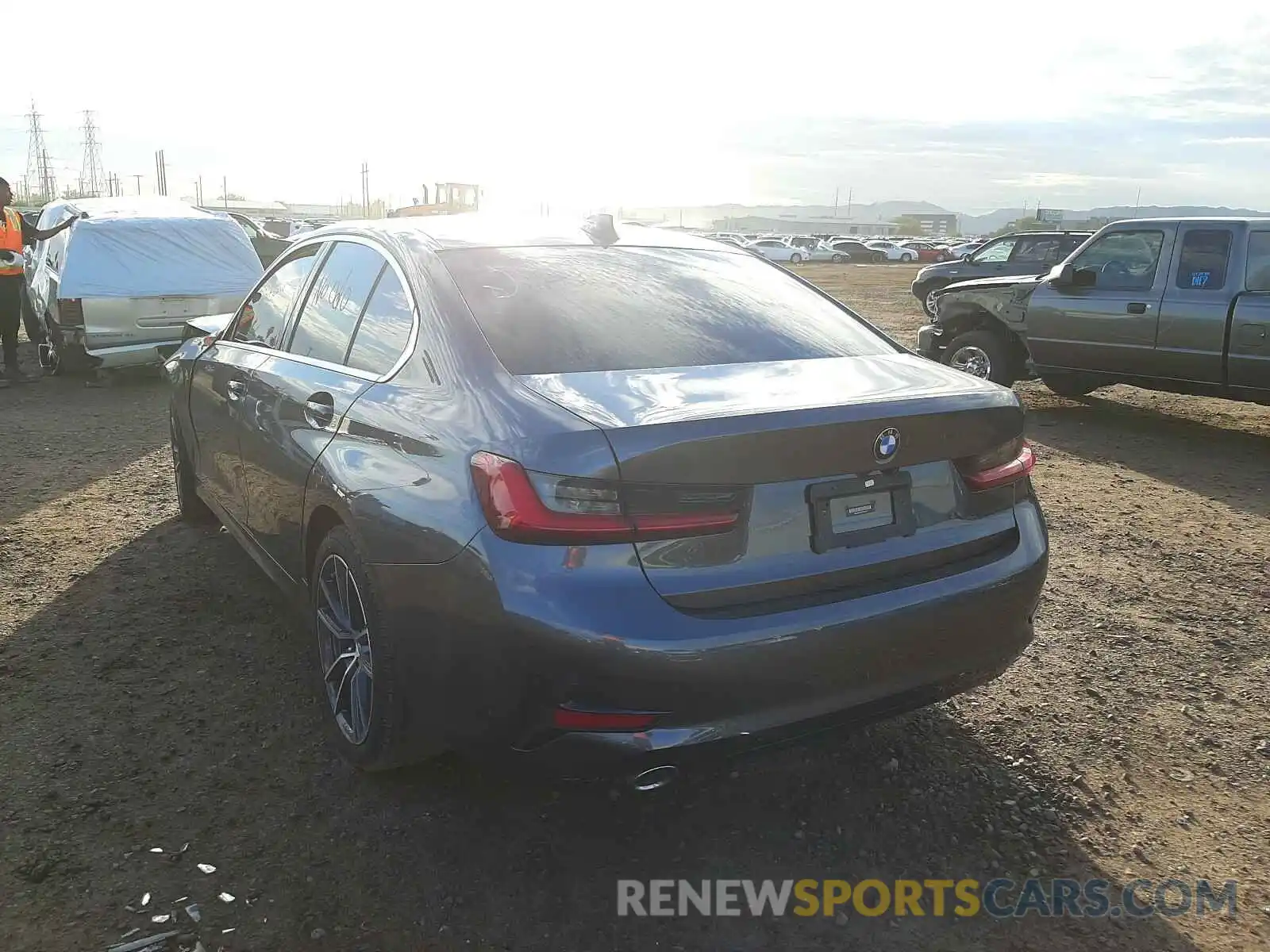 3 Photograph of a damaged car WBA5R1C04LFH52668 BMW 3 SERIES 2020