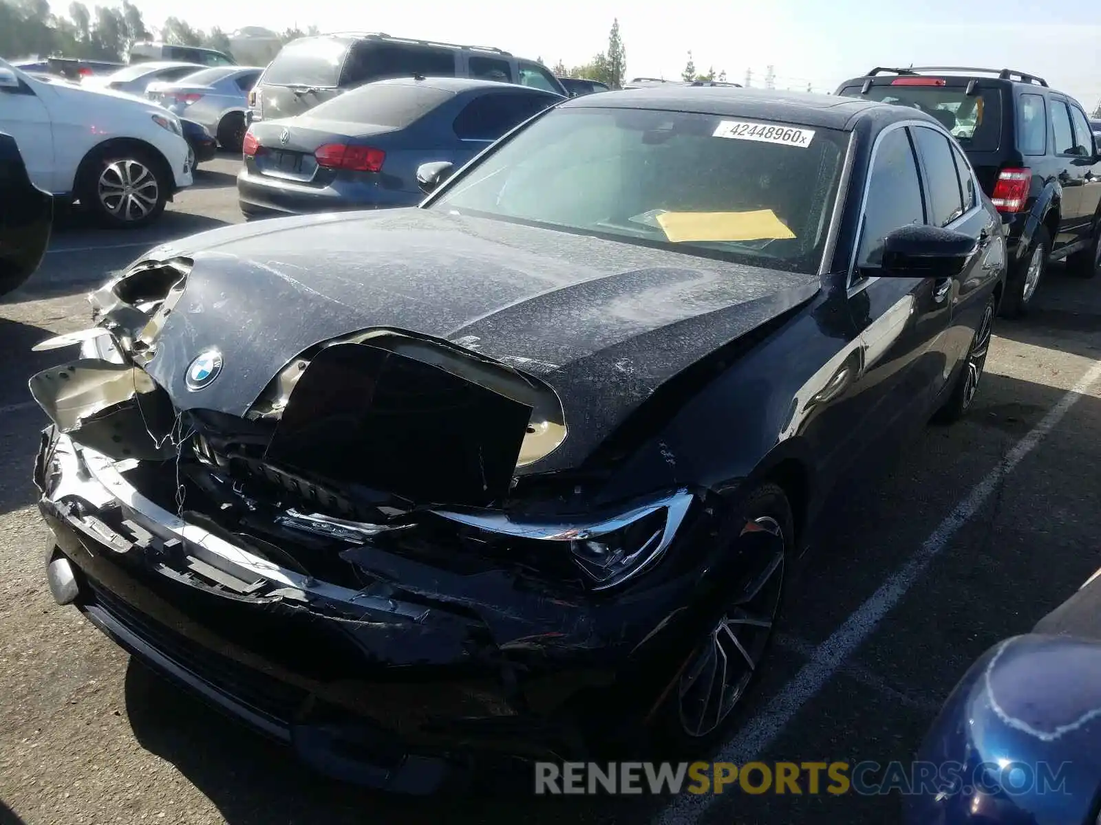 2 Фотография поврежденного автомобиля WBA5R1C04LFJ01859 BMW 3 SERIES 2020