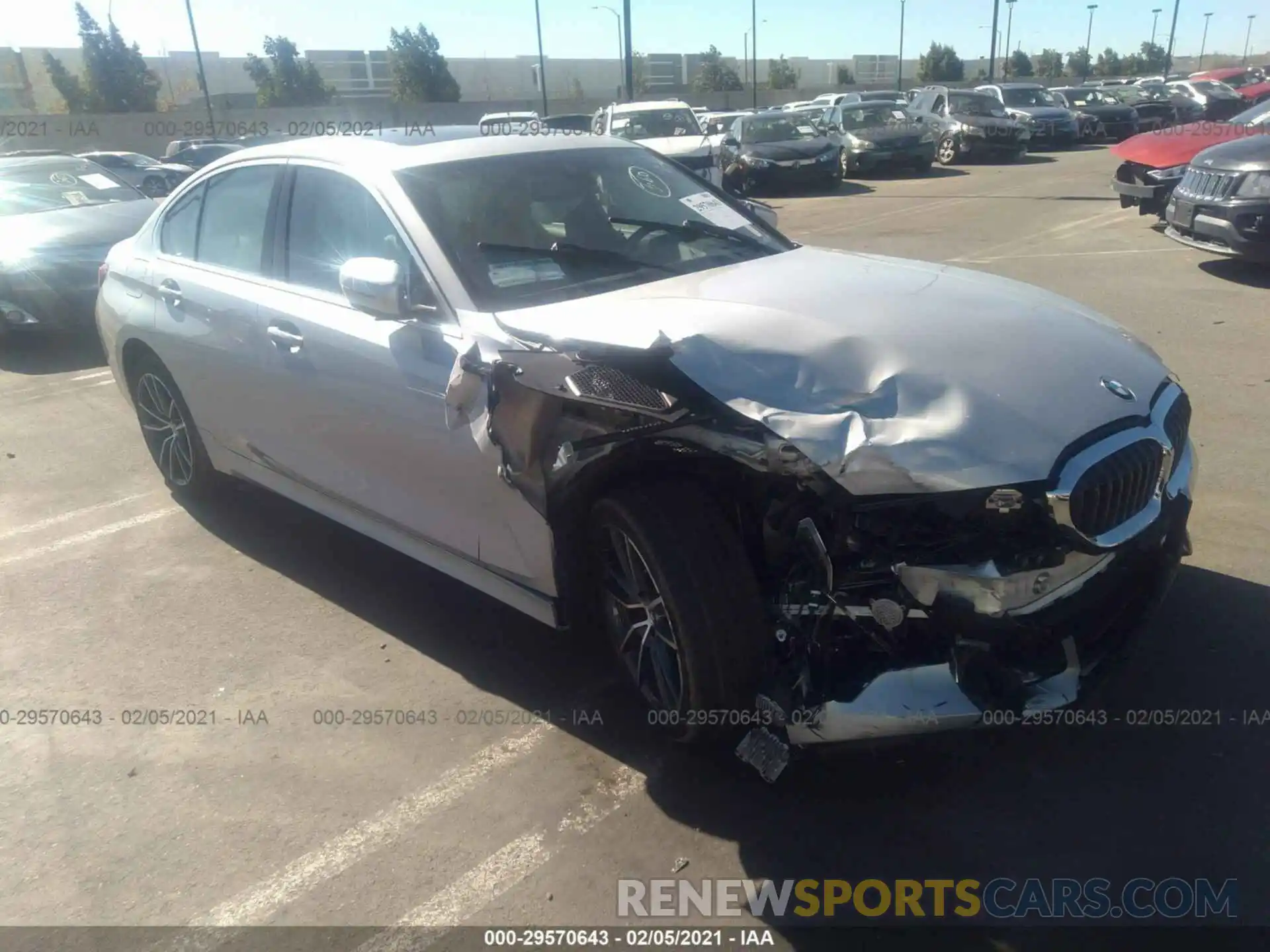 1 Photograph of a damaged car WBA5R1C04LFJ19195 BMW 3 SERIES 2020