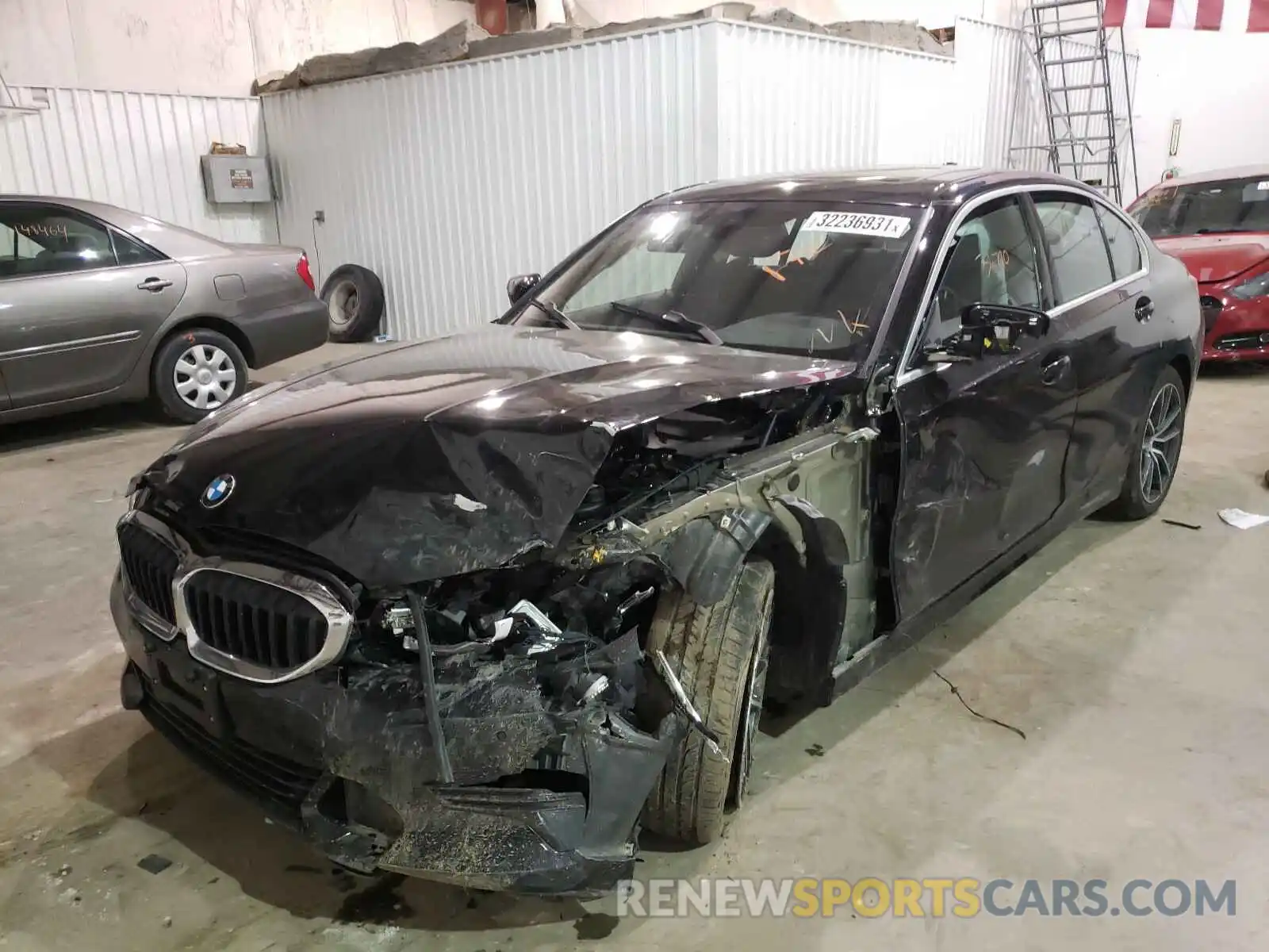 2 Фотография поврежденного автомобиля WBA5R1C05LFH39783 BMW 3 SERIES 2020