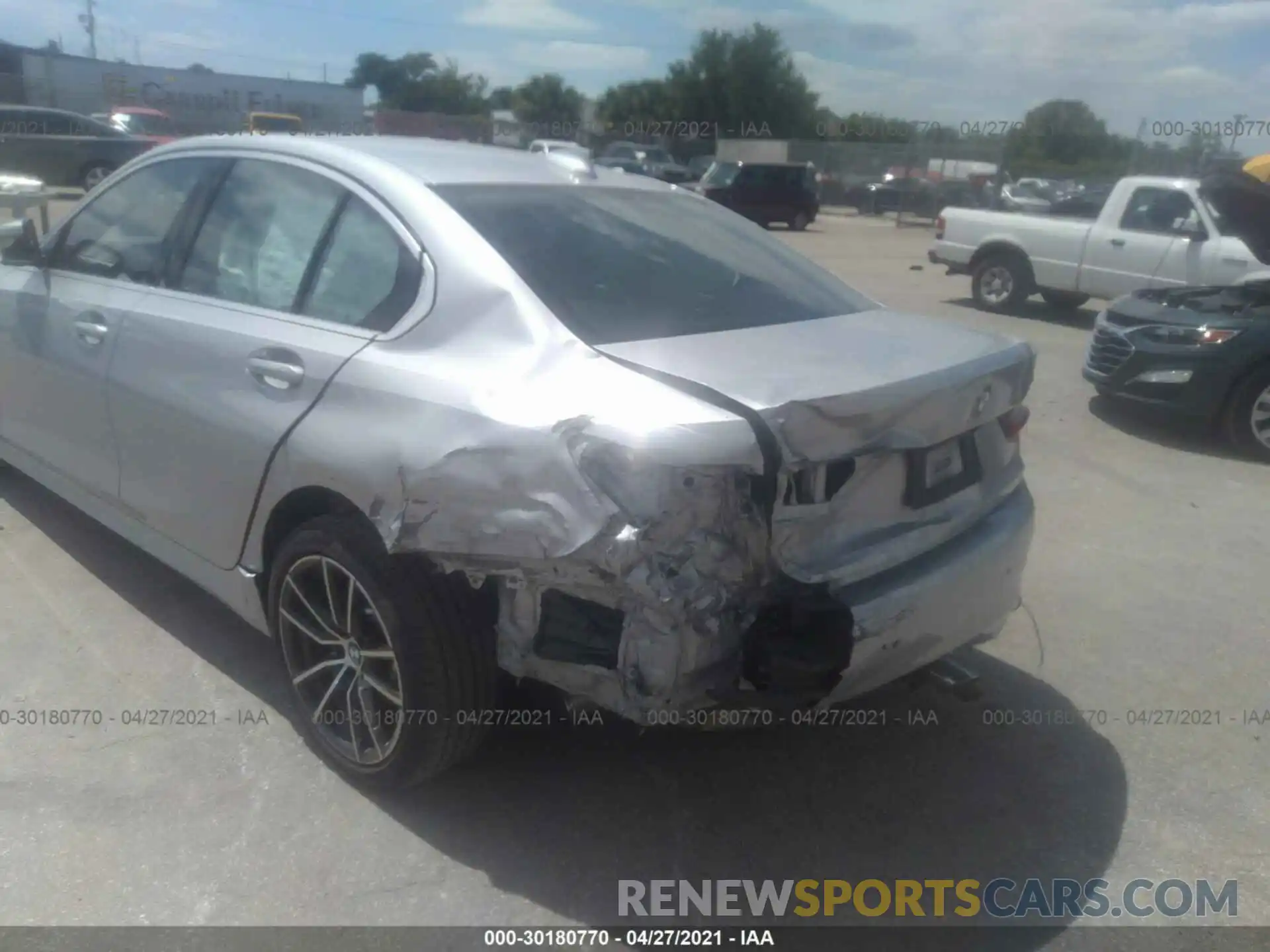 6 Photograph of a damaged car WBA5R1C05LFH84240 BMW 3 SERIES 2020