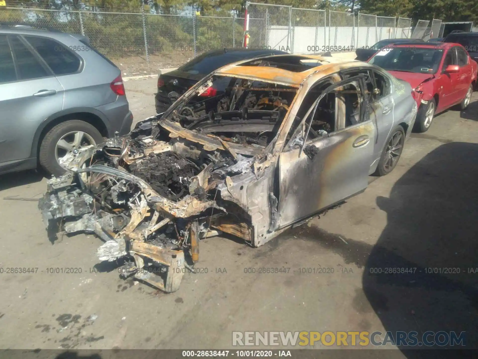2 Фотография поврежденного автомобиля WBA5R1C07LFH83719 BMW 3 SERIES 2020