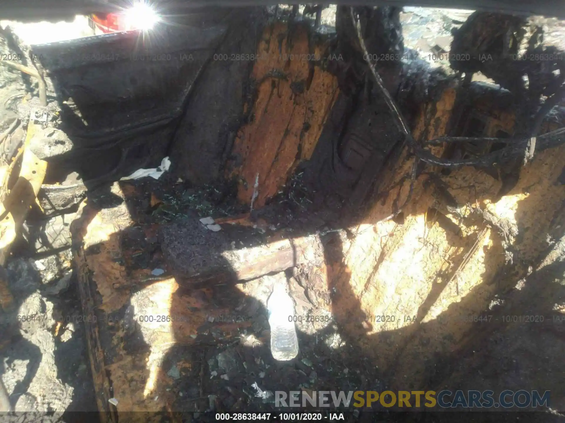8 Photograph of a damaged car WBA5R1C07LFH83719 BMW 3 SERIES 2020
