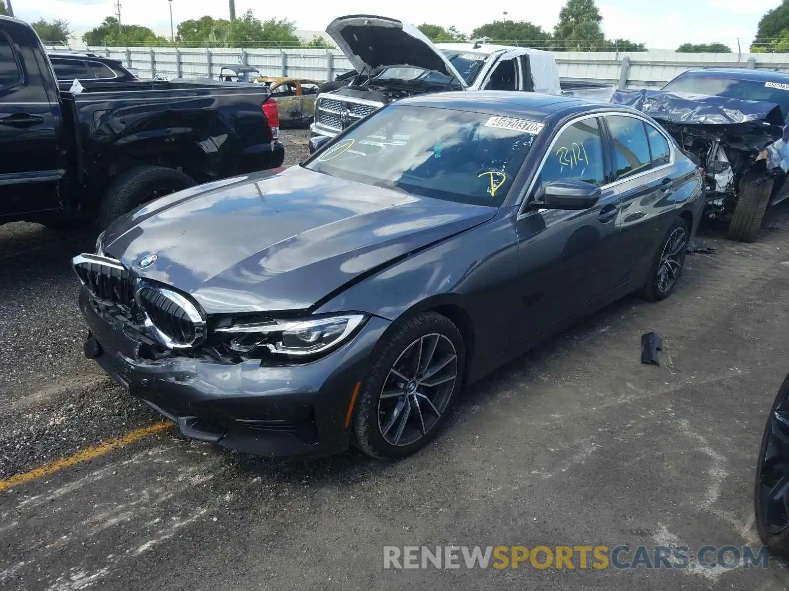 2 Фотография поврежденного автомобиля WBA5R1C09LFH35753 BMW 3 SERIES 2020
