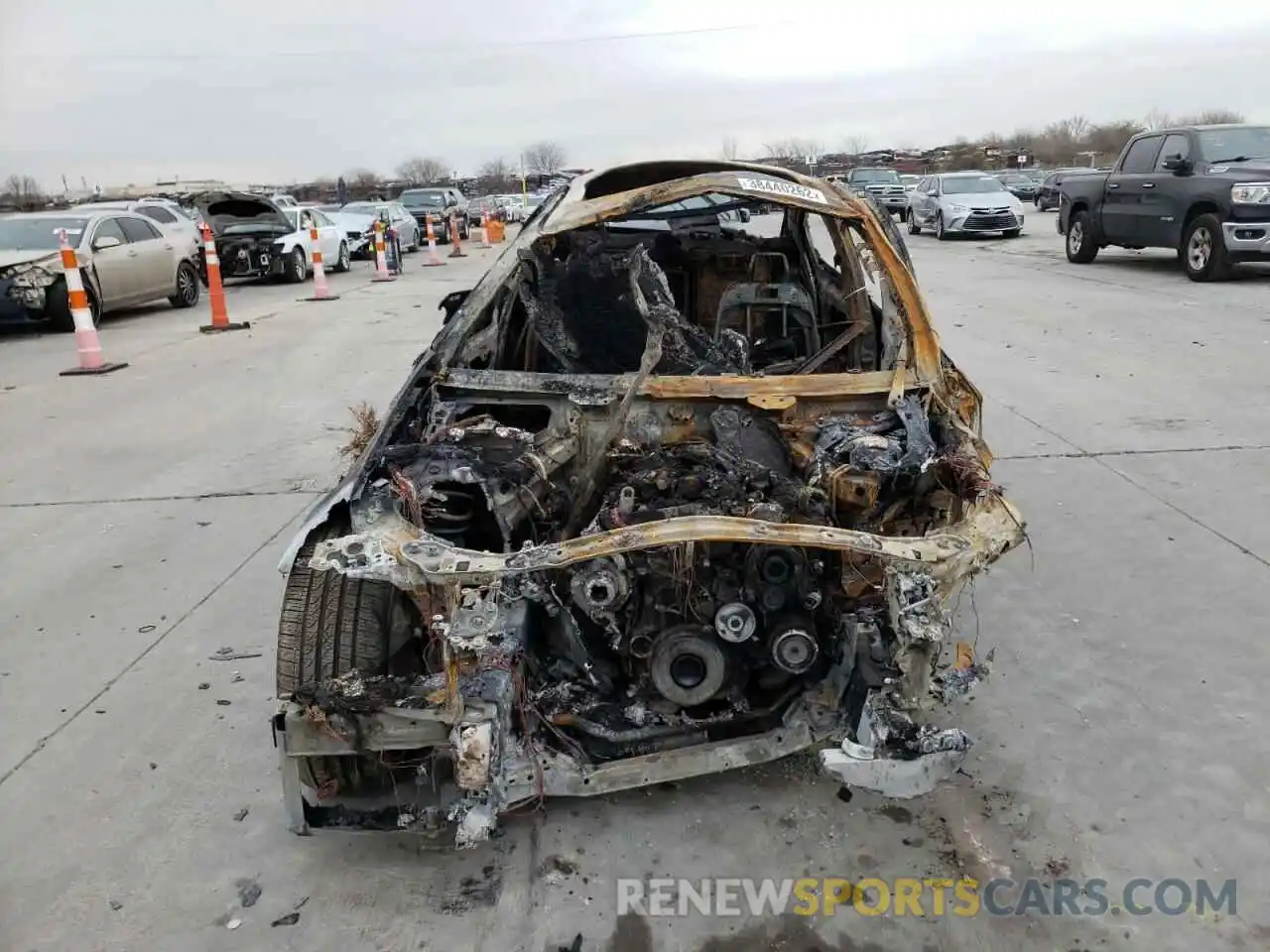 9 Photograph of a damaged car WBA5R1C09LFH44162 BMW 3 SERIES 2020