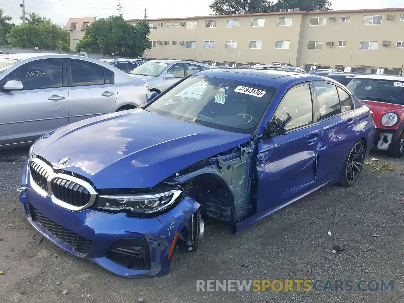 2 Photograph of a damaged car WBA5R1C09LFH49734 BMW 3 SERIES 2020