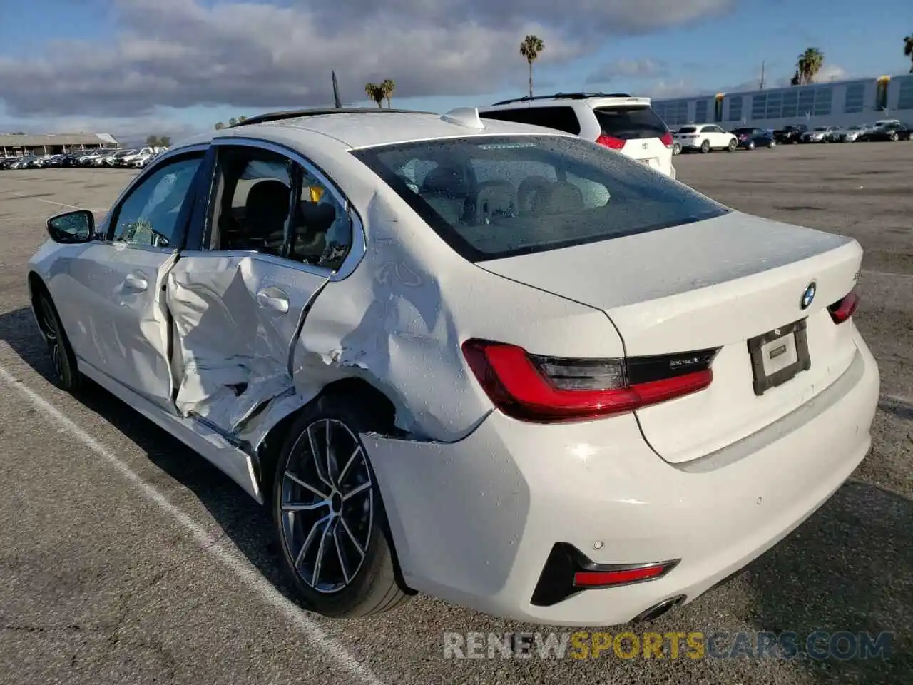 3 Photograph of a damaged car WBA5R1C09LFH54500 BMW 3 SERIES 2020