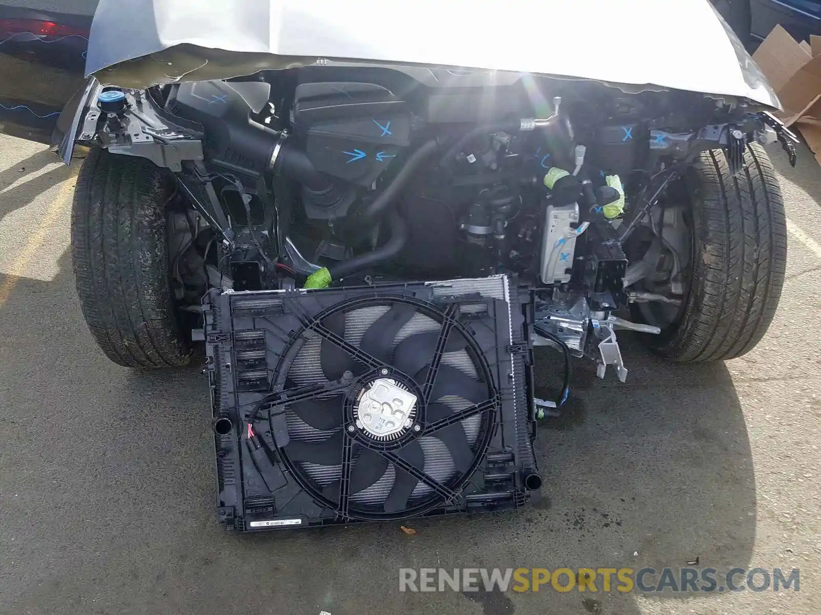 9 Photograph of a damaged car WBA5R1C0XLFH34658 BMW 3 SERIES 2020
