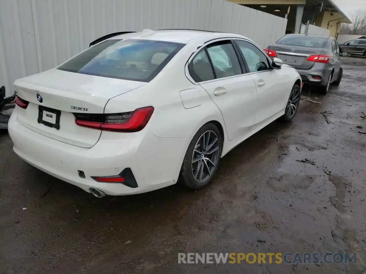 4 Photograph of a damaged car WBA5R7C00LFH69079 BMW 3 SERIES 2020