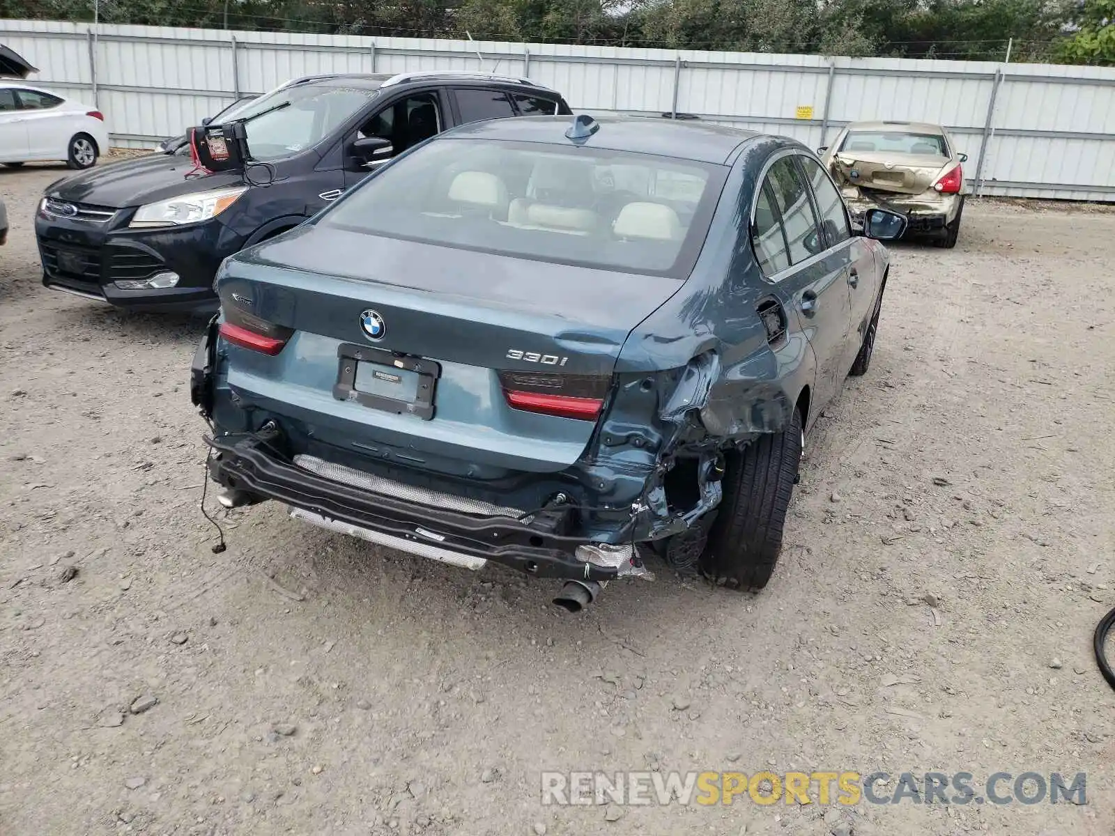 4 Photograph of a damaged car WBA5R7C01LFH43672 BMW 3 SERIES 2020