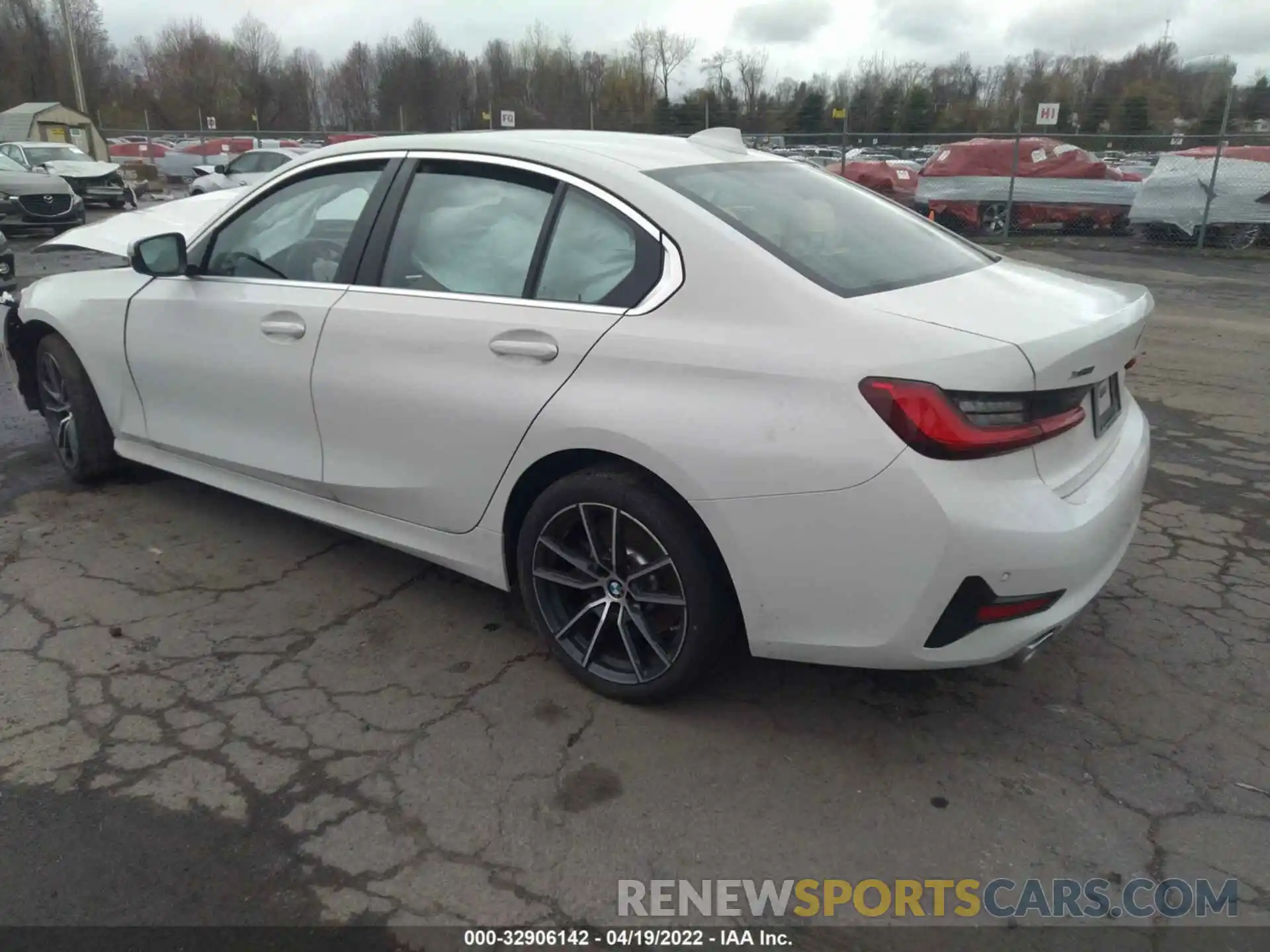 3 Photograph of a damaged car WBA5R7C01LFH50752 BMW 3 SERIES 2020