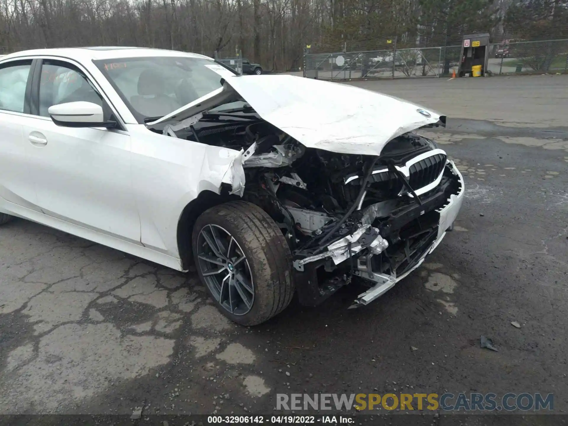 6 Photograph of a damaged car WBA5R7C01LFH50752 BMW 3 SERIES 2020