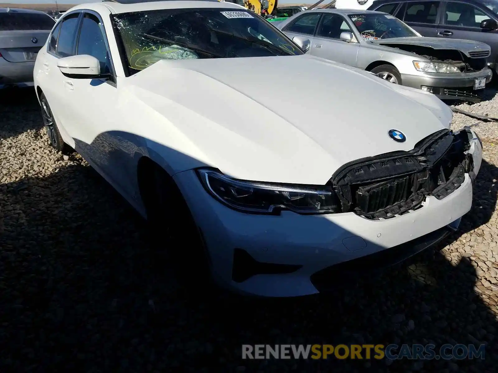 1 Фотография поврежденного автомобиля WBA5R7C04LFH40555 BMW 3 SERIES 2020