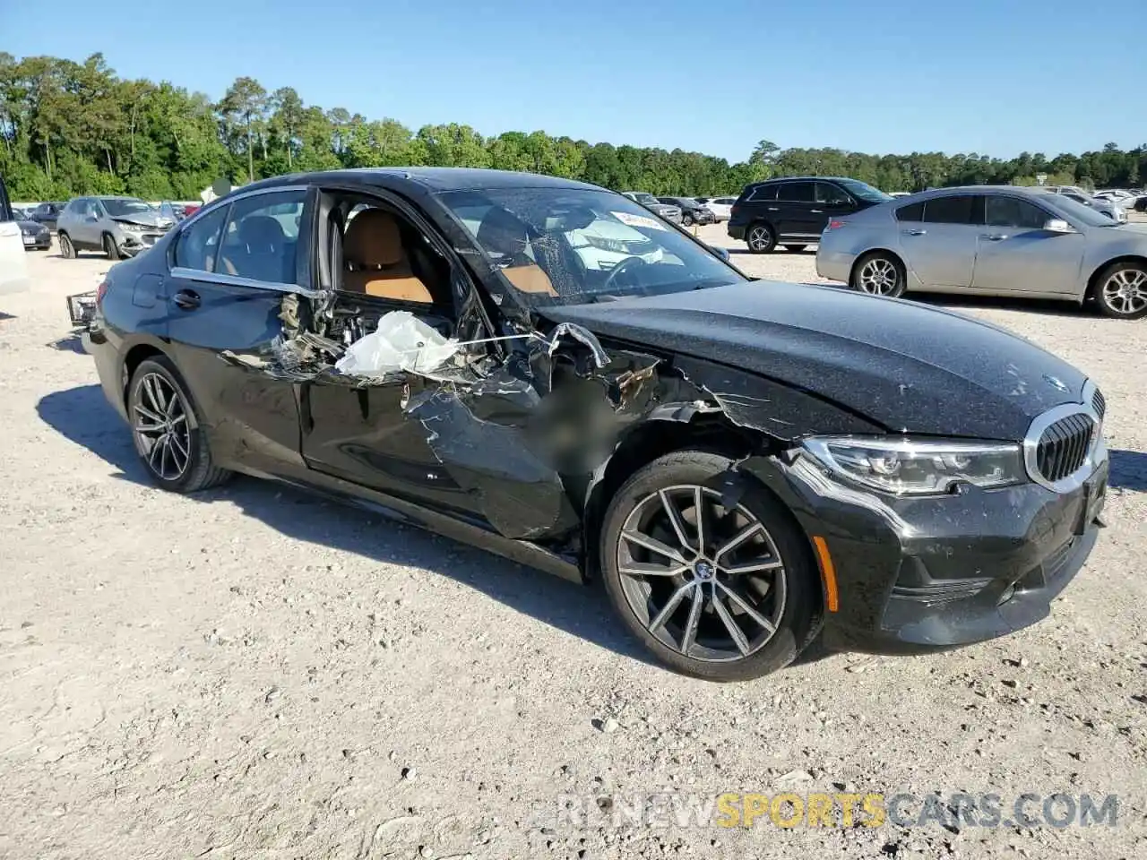 4 Photograph of a damaged car WBA5R7C04LFJ09348 BMW 3 SERIES 2020