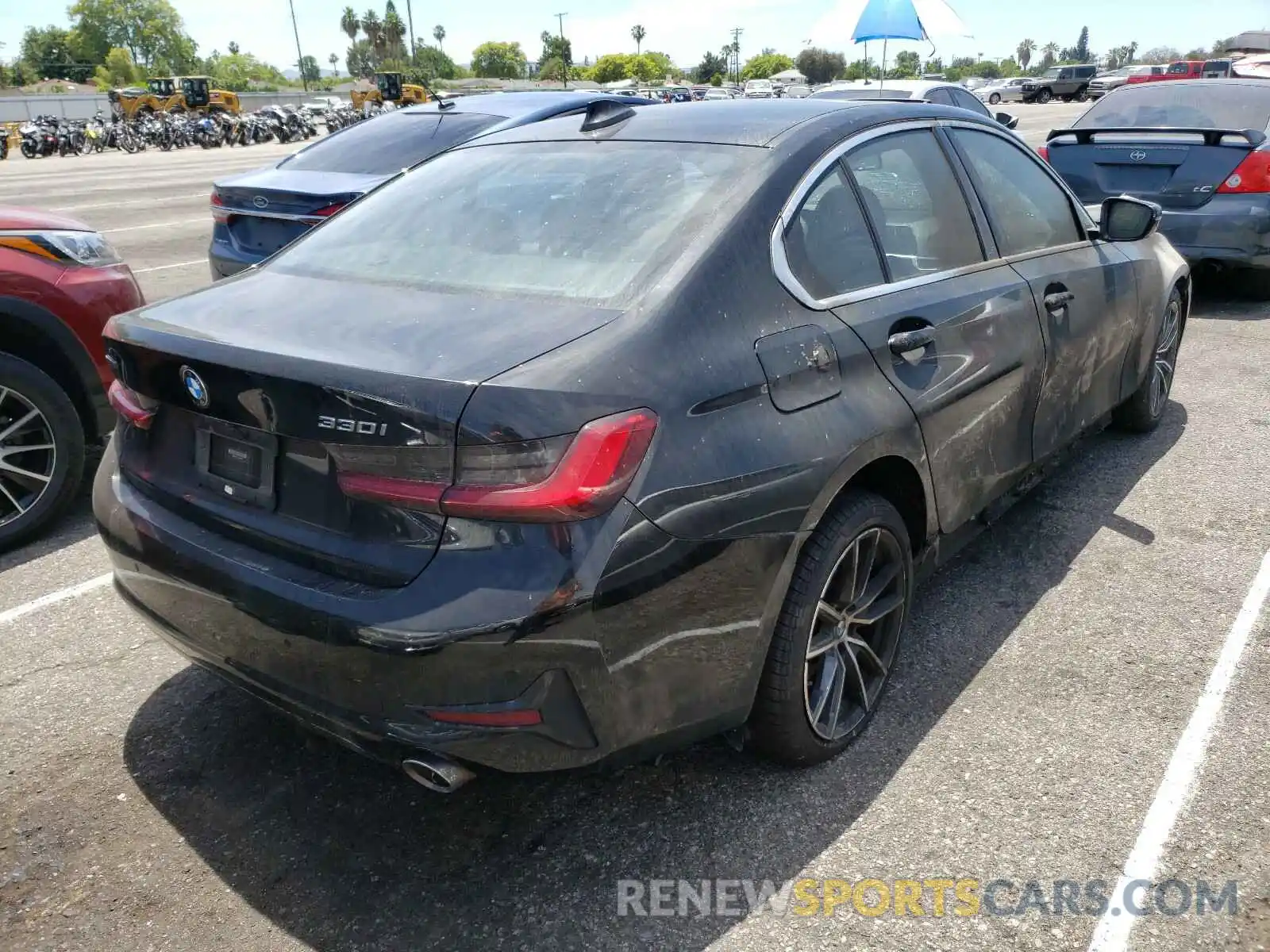 4 Photograph of a damaged car WBA5R7C05LFH33923 BMW 3 SERIES 2020