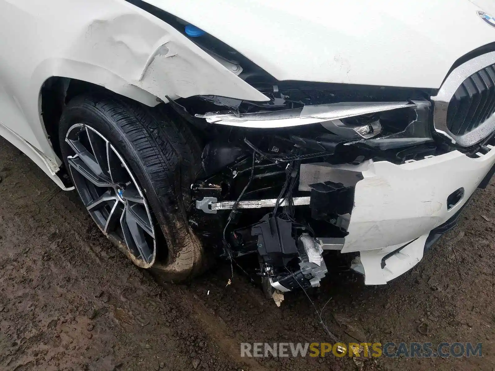 9 Фотография поврежденного автомобиля WBA5R7C07LFJ04368 BMW 3 SERIES 2020